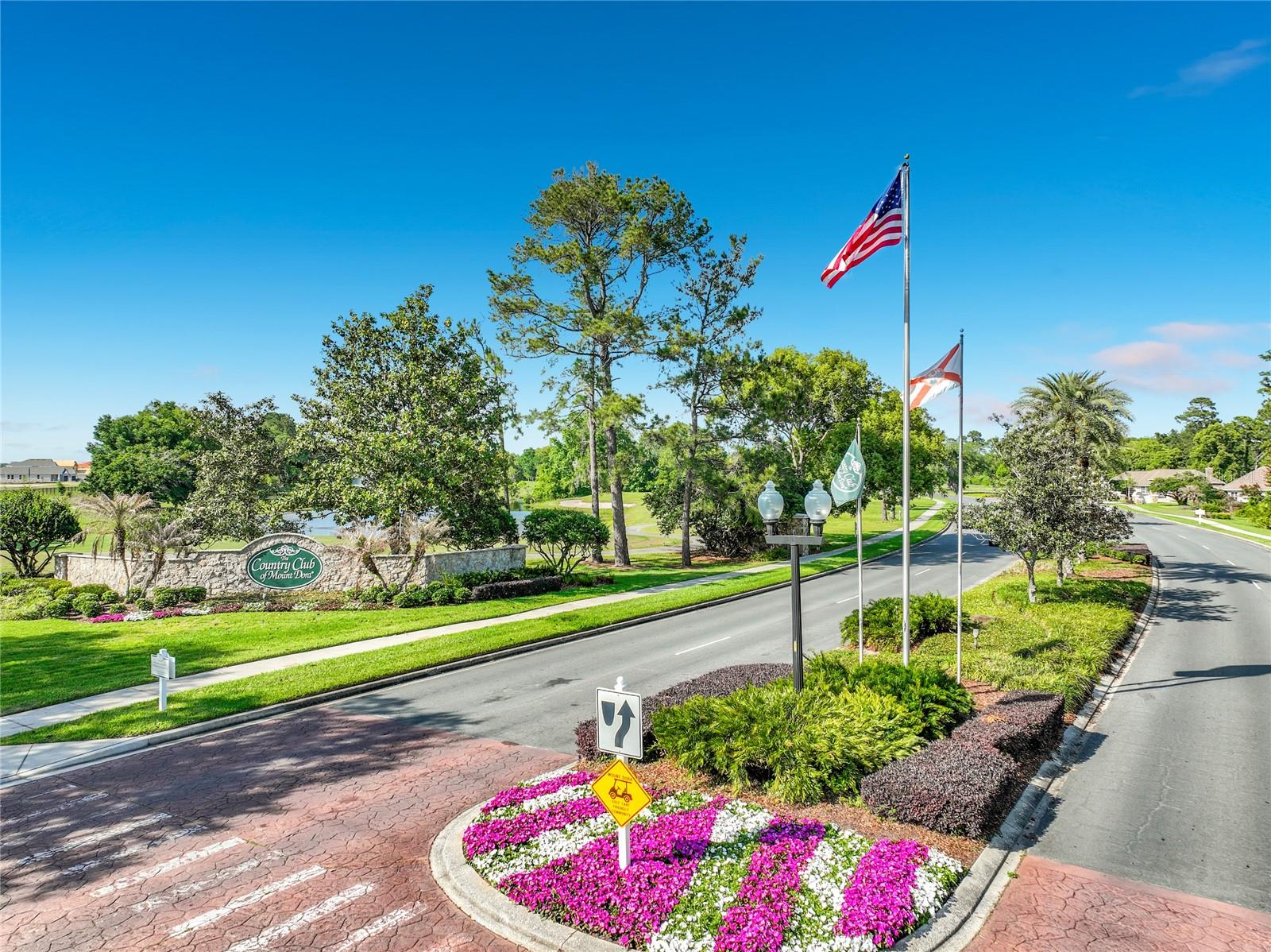 Image 93 of 100 For 1861 Edgewater Drive