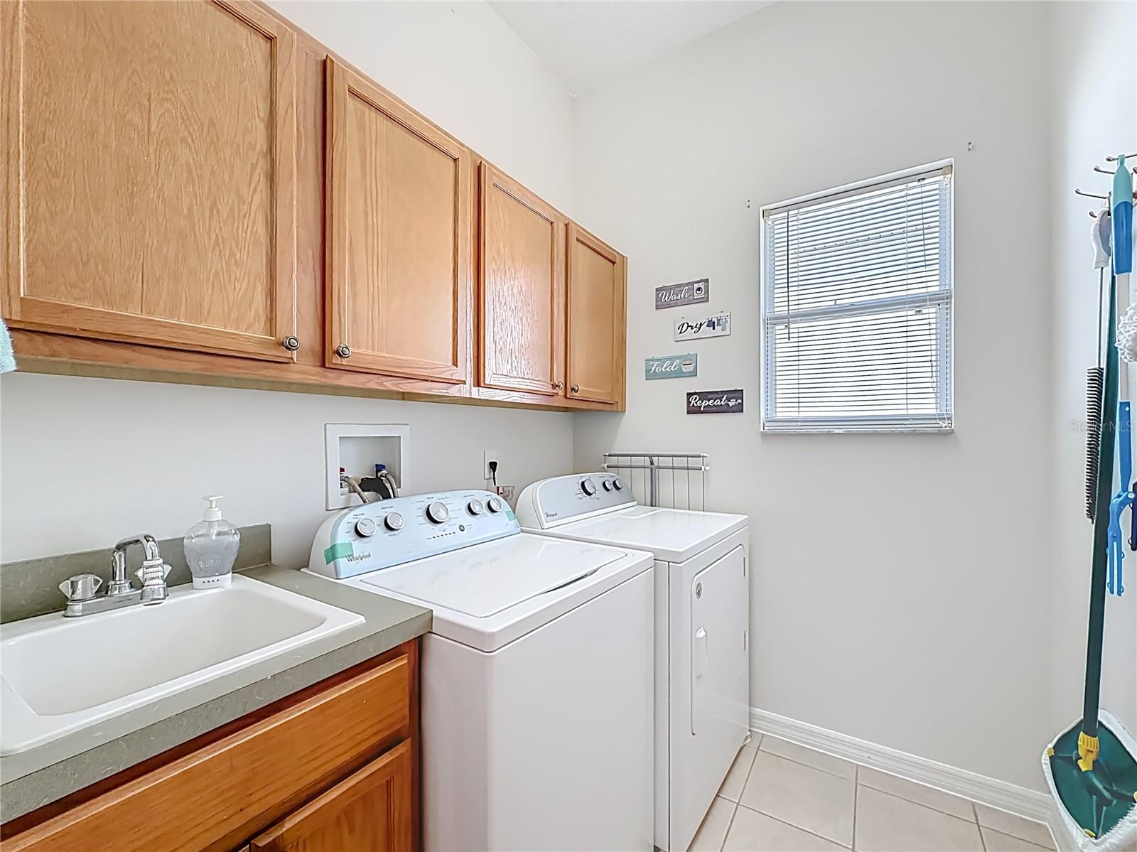 Image 33 of 78 For 3723 Mulberry Grove Loop