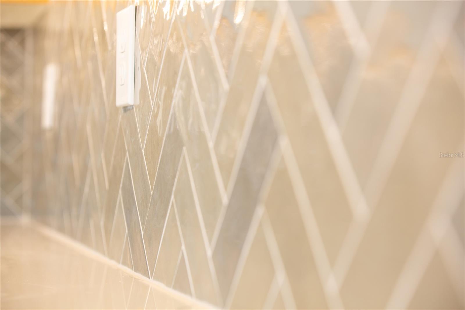 Image 16 of 49 For 9039 Duany Lane