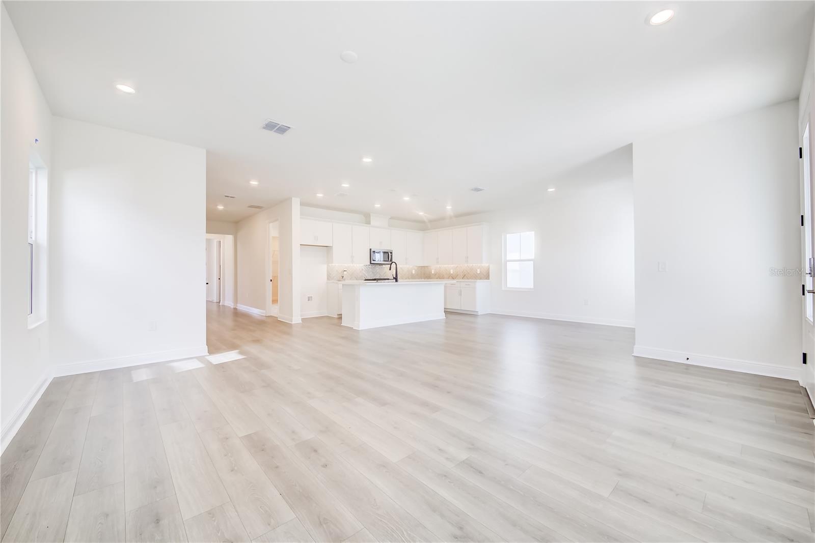 Image 7 of 49 For 9039 Duany Lane