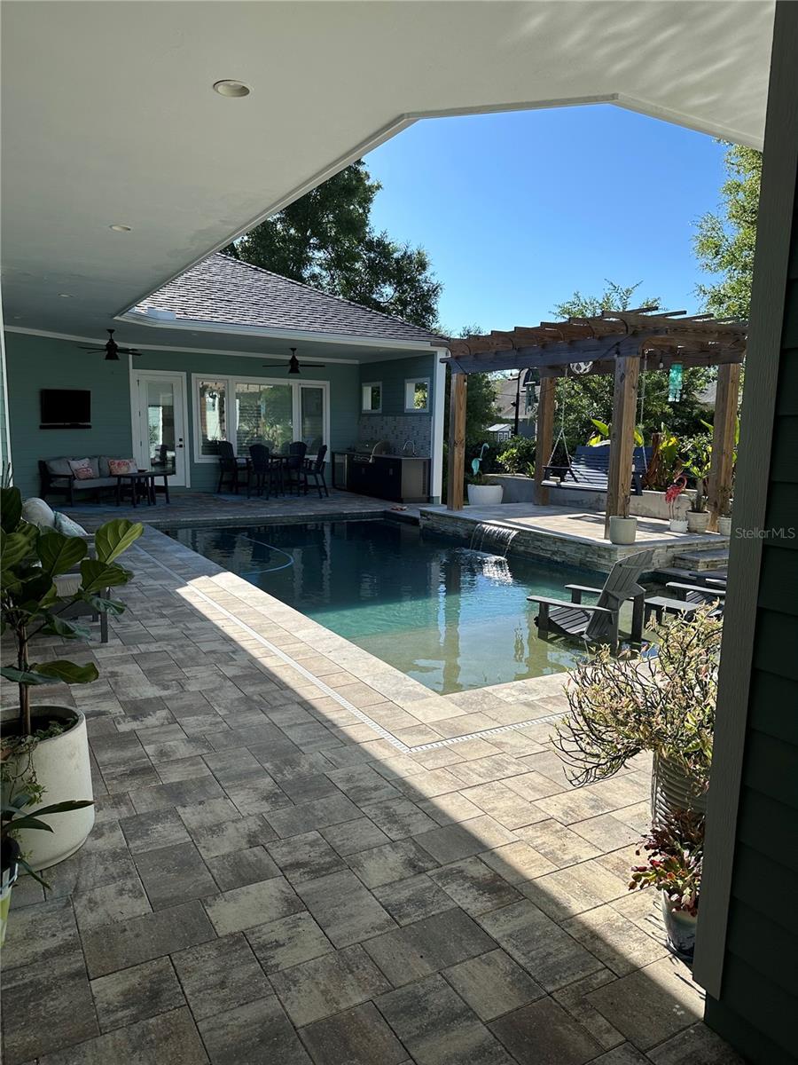 Image 2 of 57 For 981 Sw 137th Way