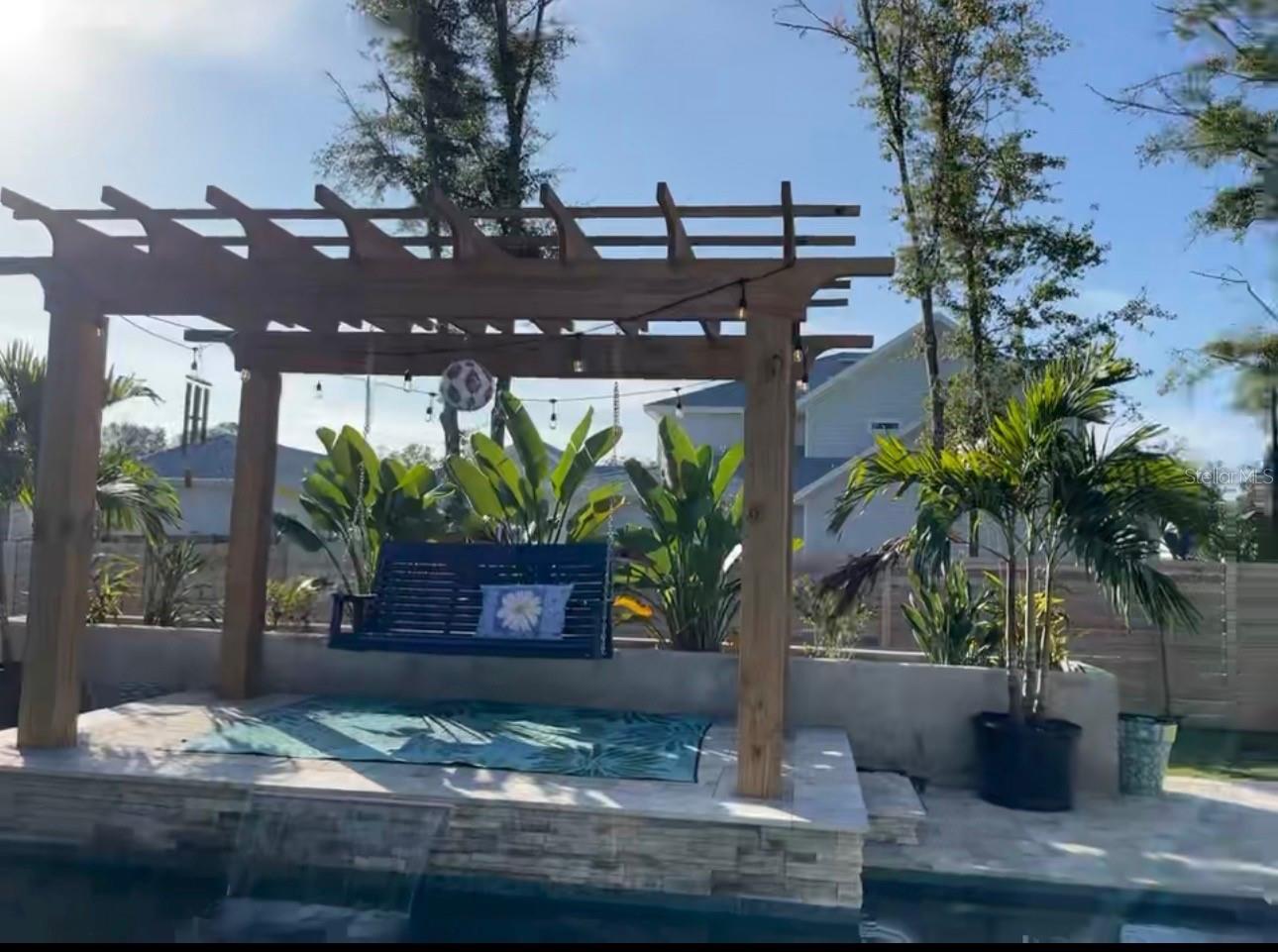 Image 36 of 57 For 981 Sw 137th Way