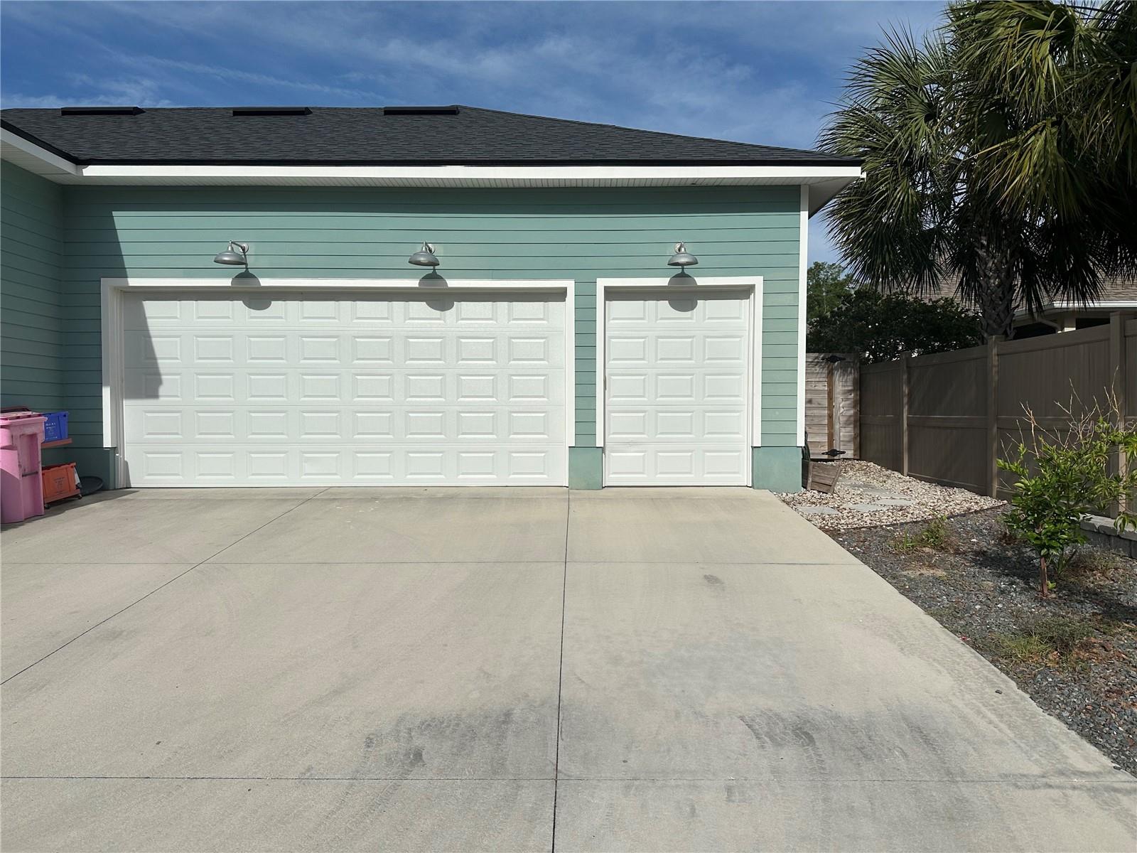 Image 41 of 57 For 981 Sw 137th Way