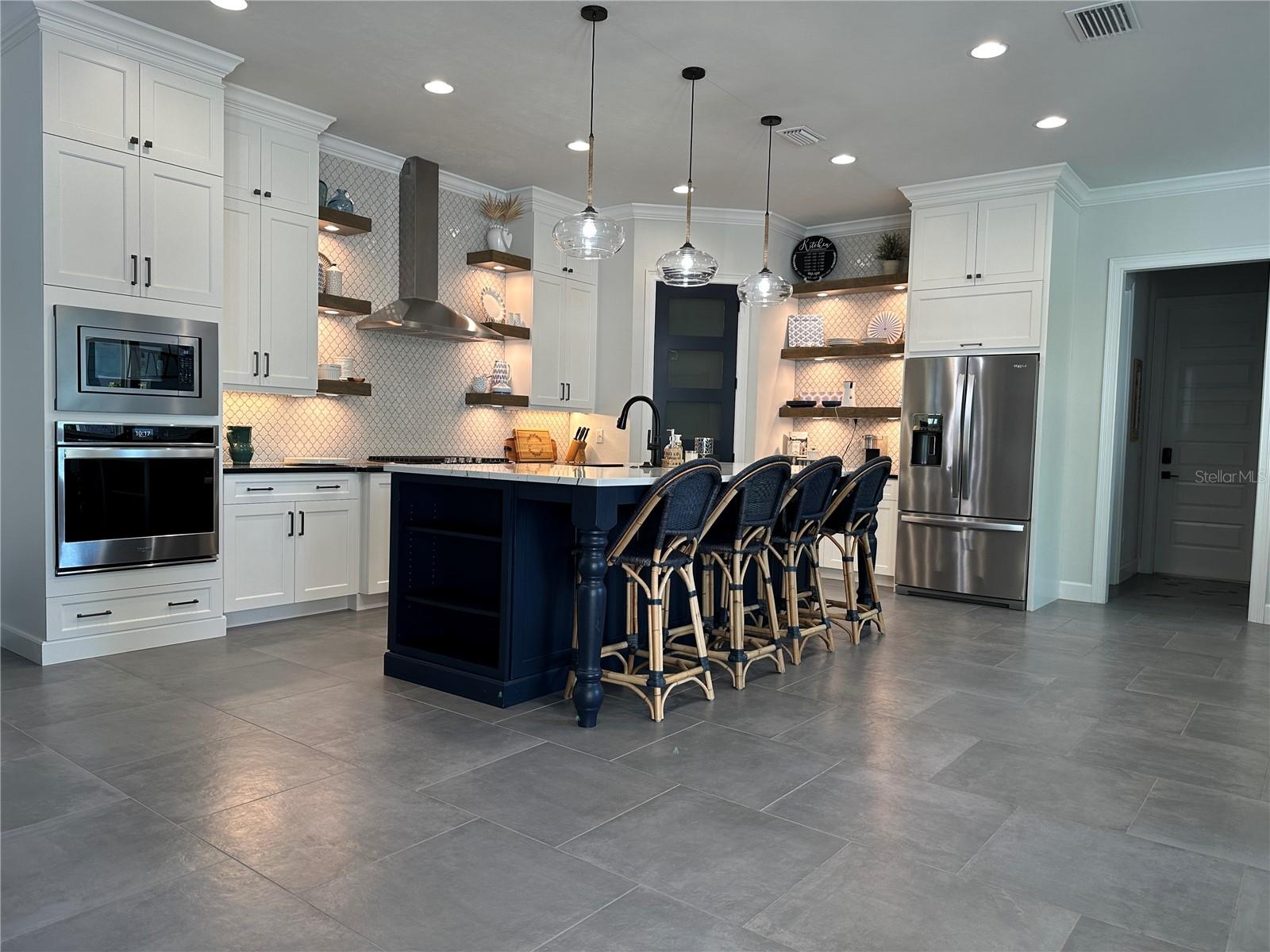 Image 7 of 57 For 981 Sw 137th Way