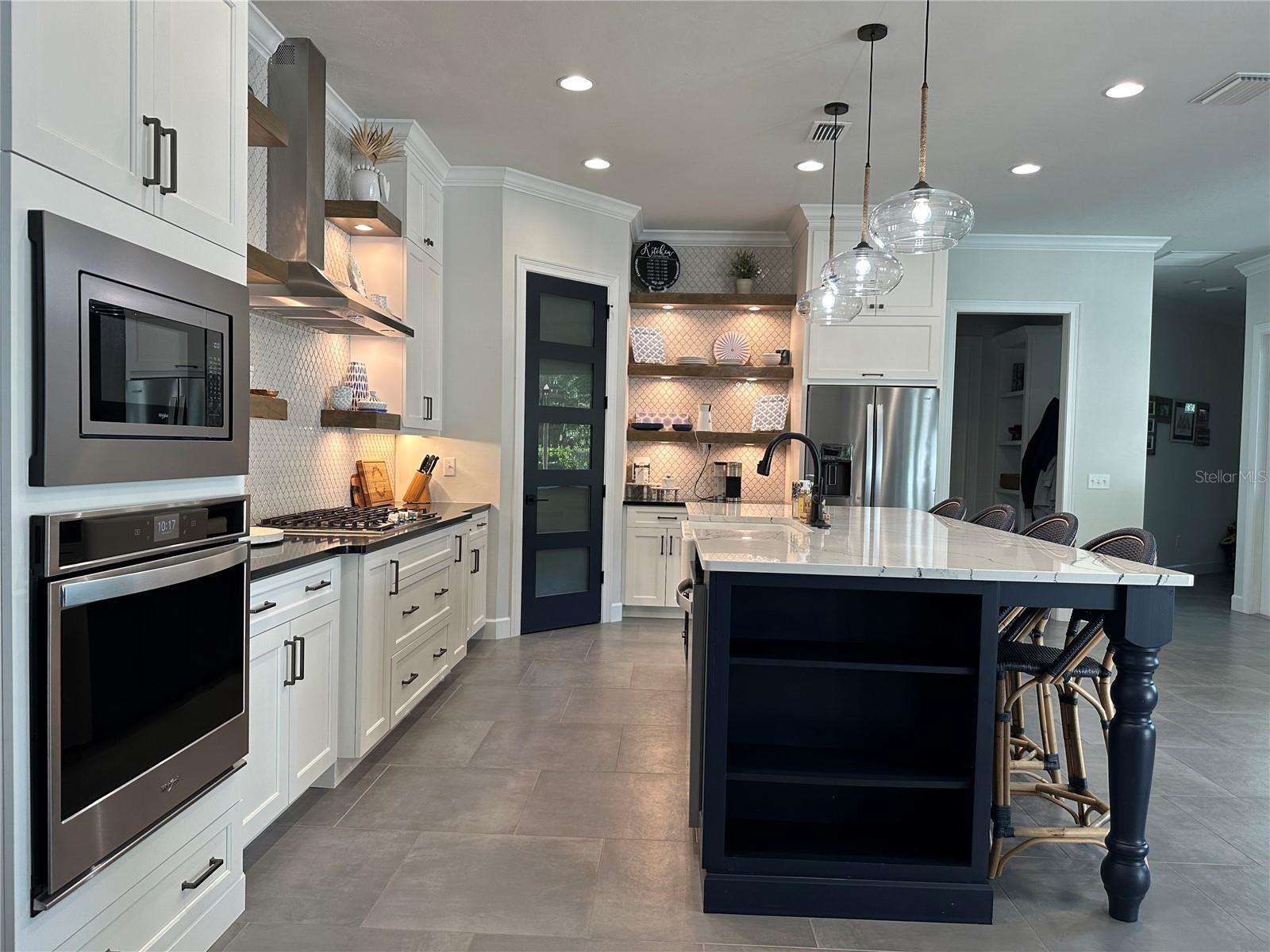 Image 9 of 57 For 981 Sw 137th Way