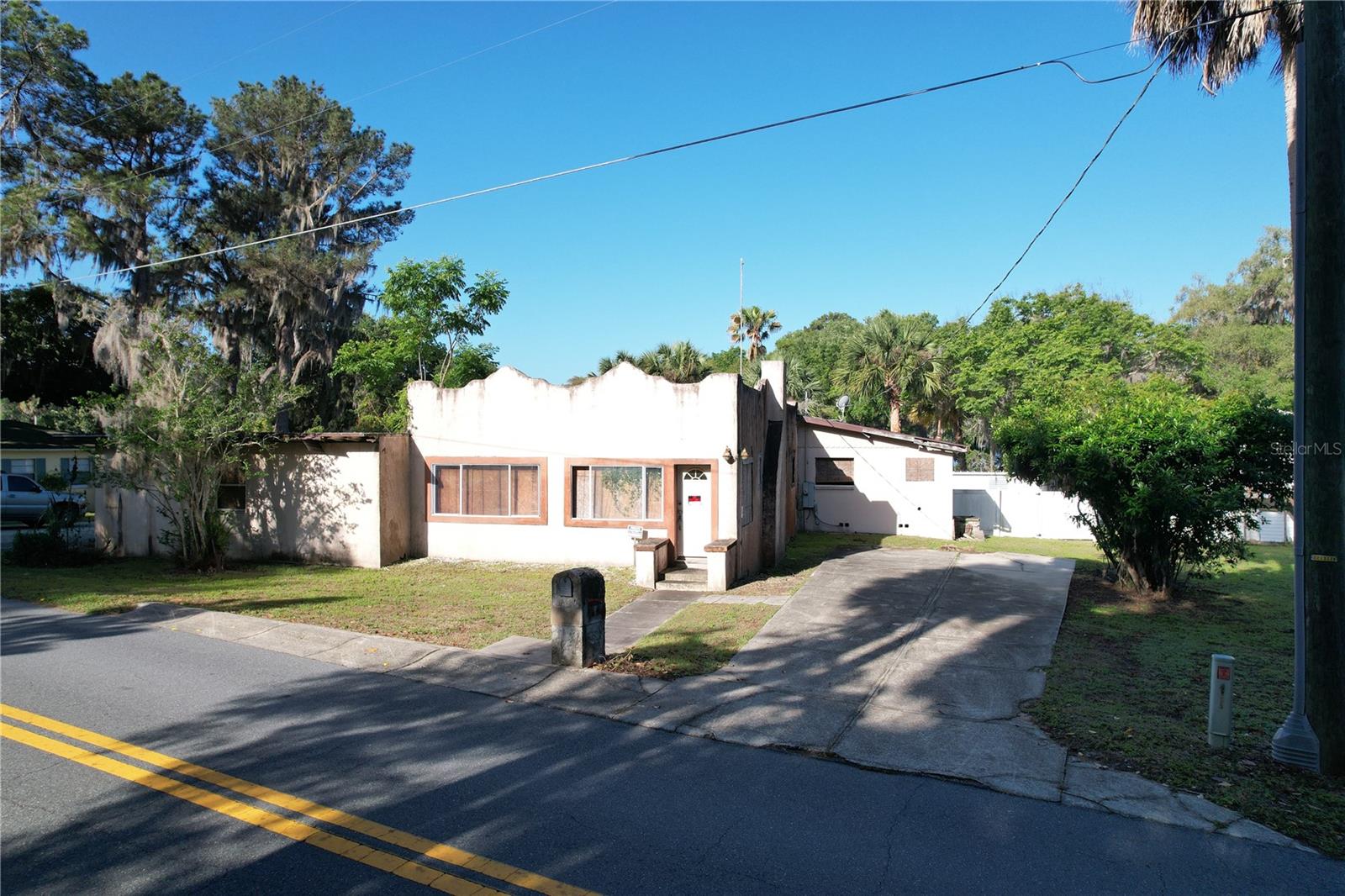 Image 6 of 8 For 6405 Sunnyside Drive