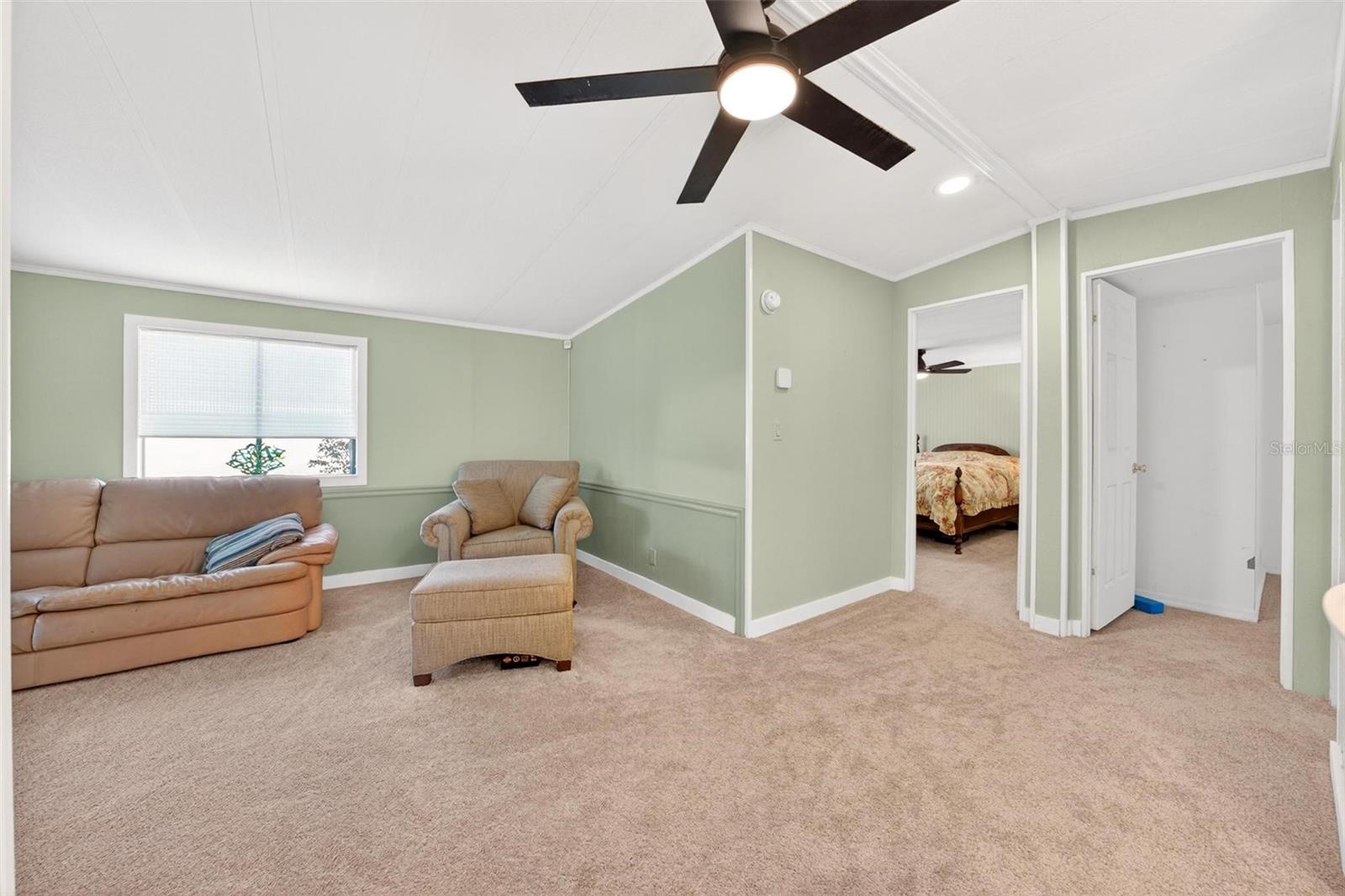 Image 12 of 31 For 516 Jason Drive