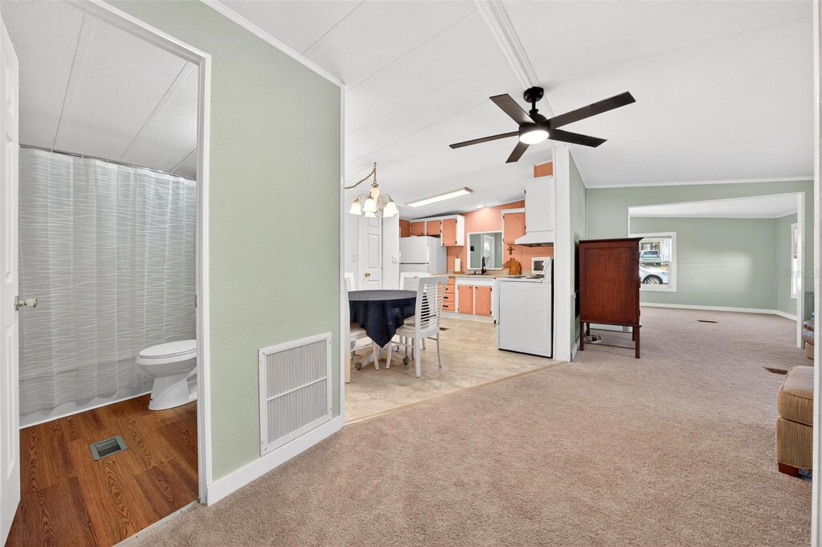 Image 25 of 31 For 516 Jason Drive