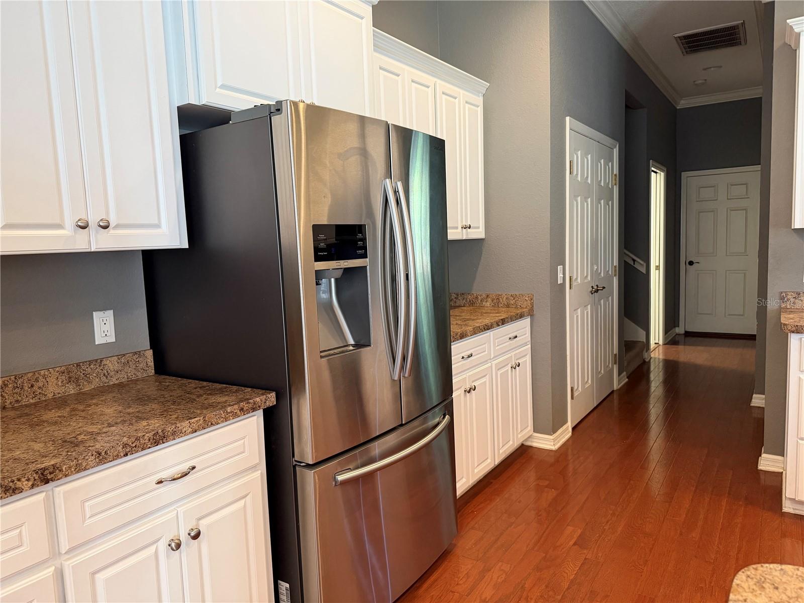 Image 13 of 36 For 255 Bayberry Drive