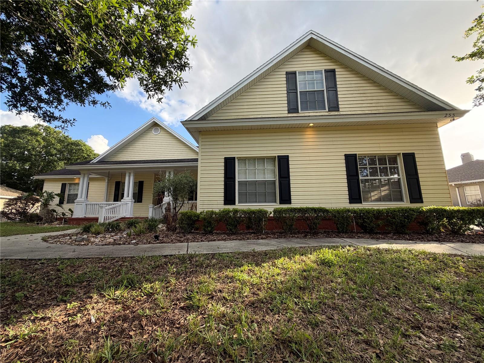 Image 2 of 36 For 255 Bayberry Drive