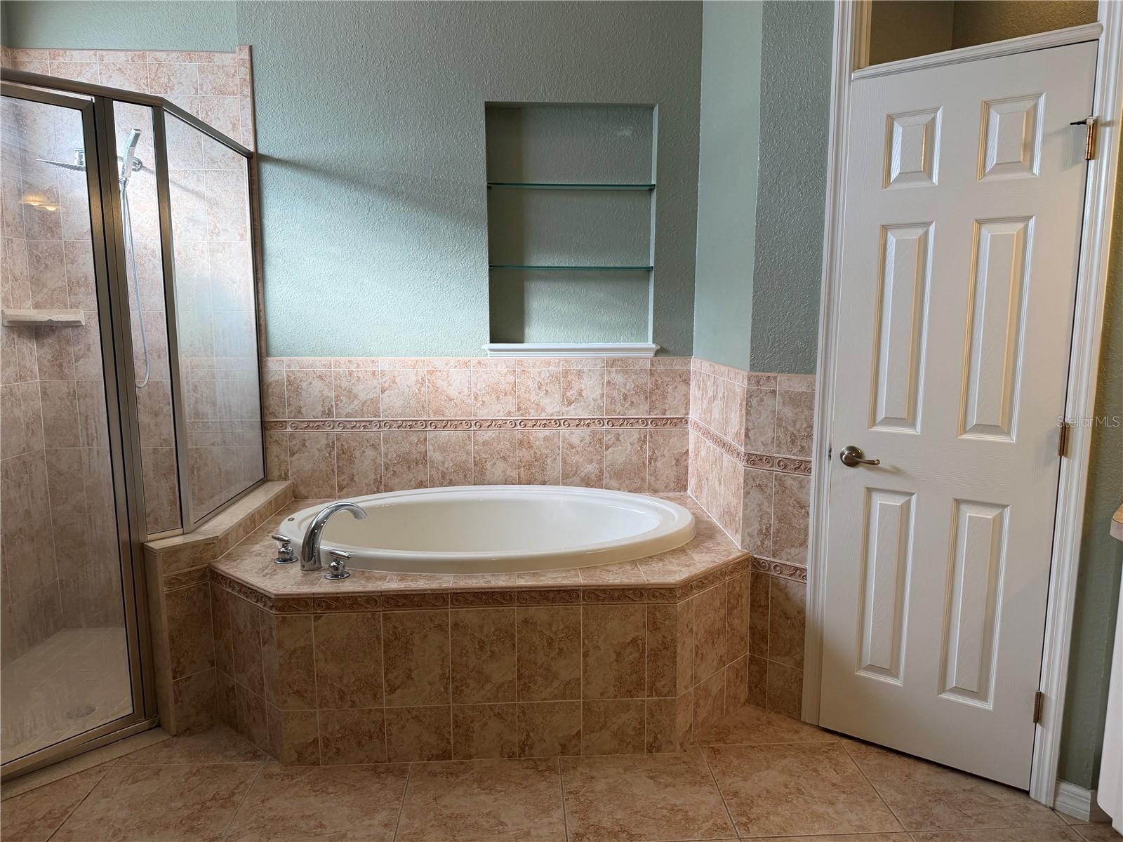 Image 20 of 36 For 255 Bayberry Drive