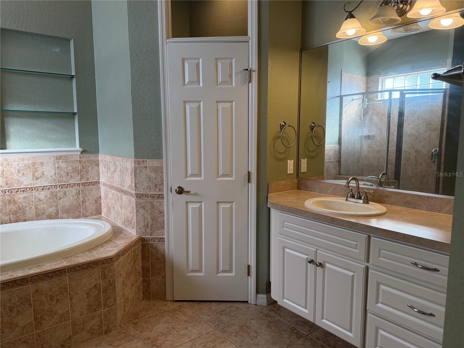 Image 21 of 36 For 255 Bayberry Drive