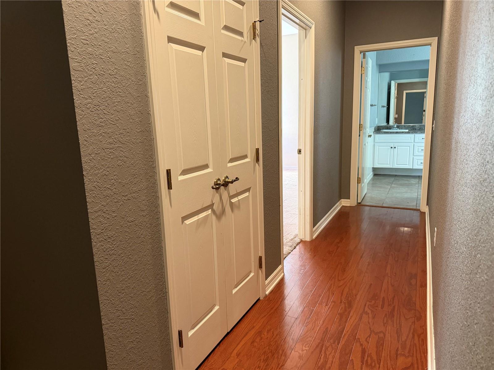 Image 33 of 36 For 255 Bayberry Drive