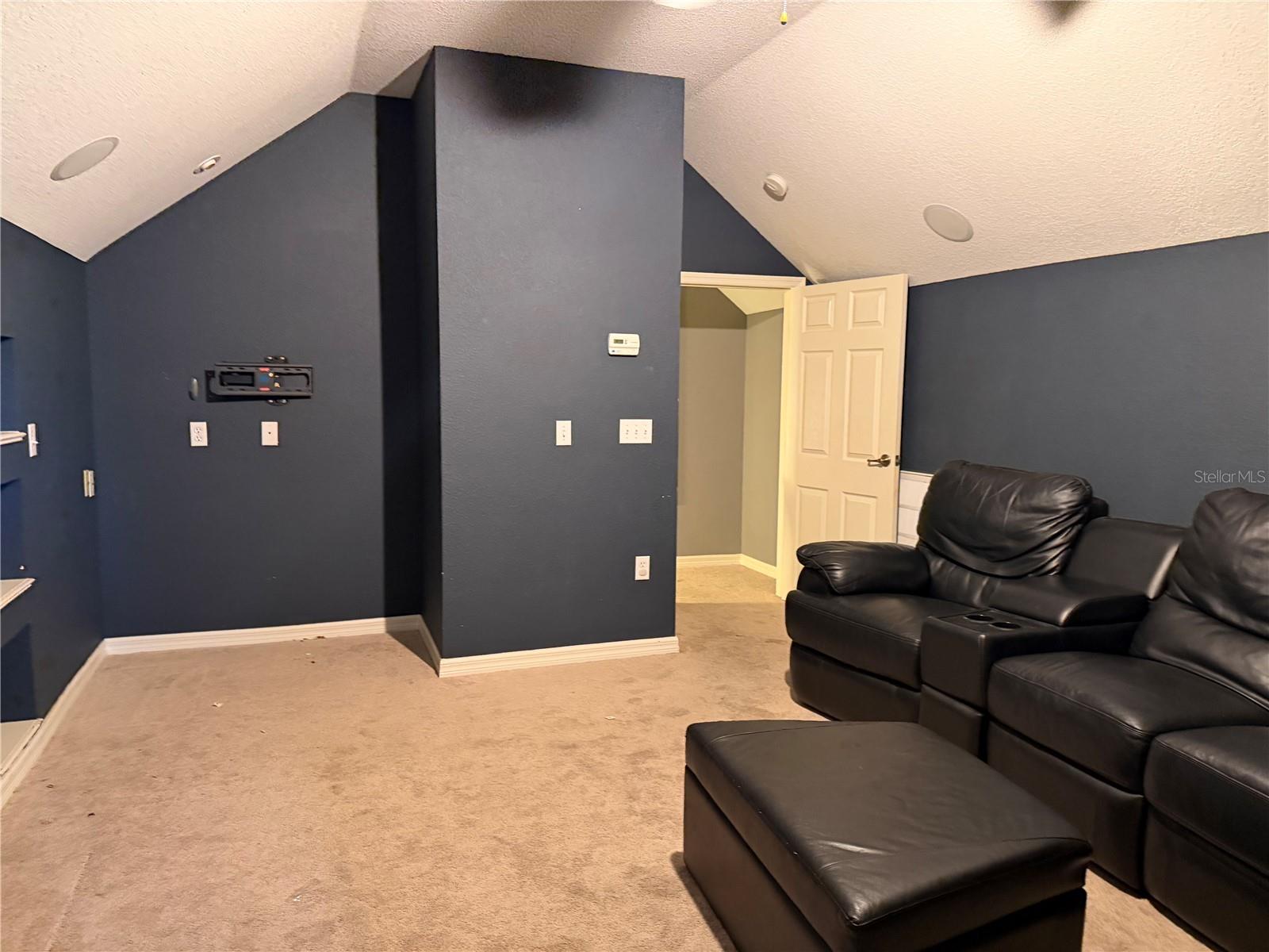 Image 6 of 36 For 255 Bayberry Drive