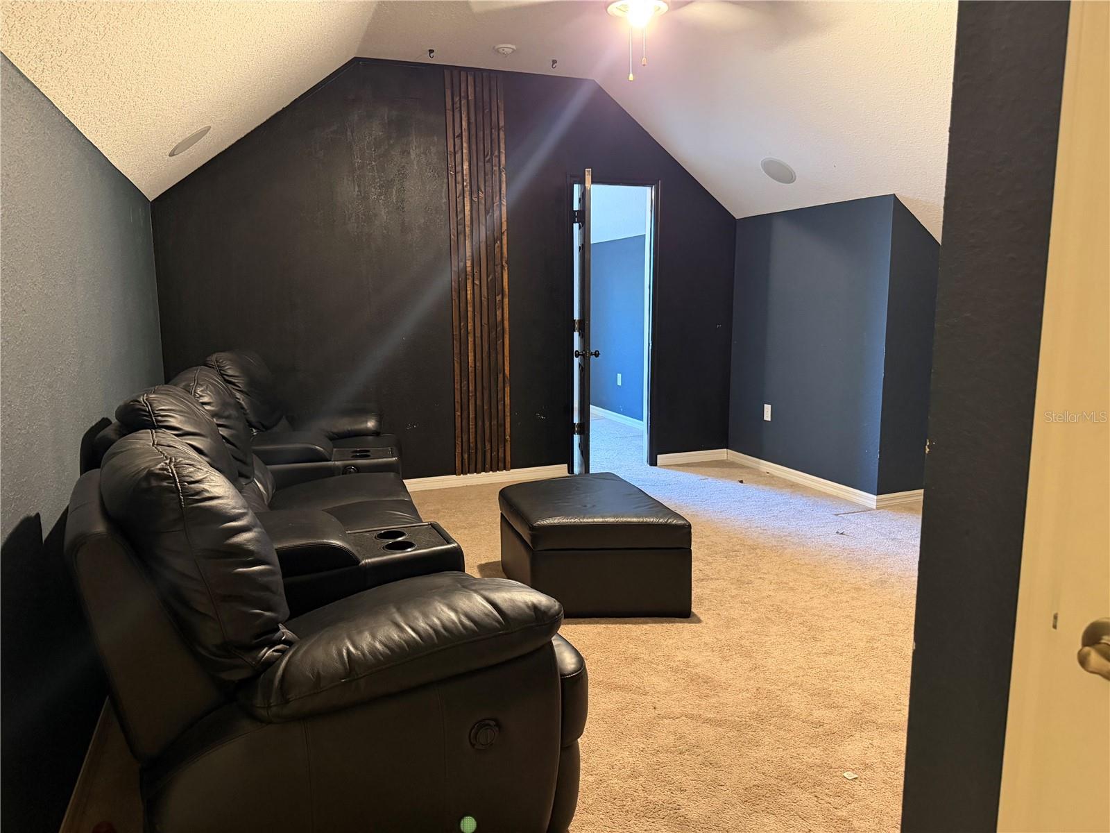 Image 8 of 36 For 255 Bayberry Drive