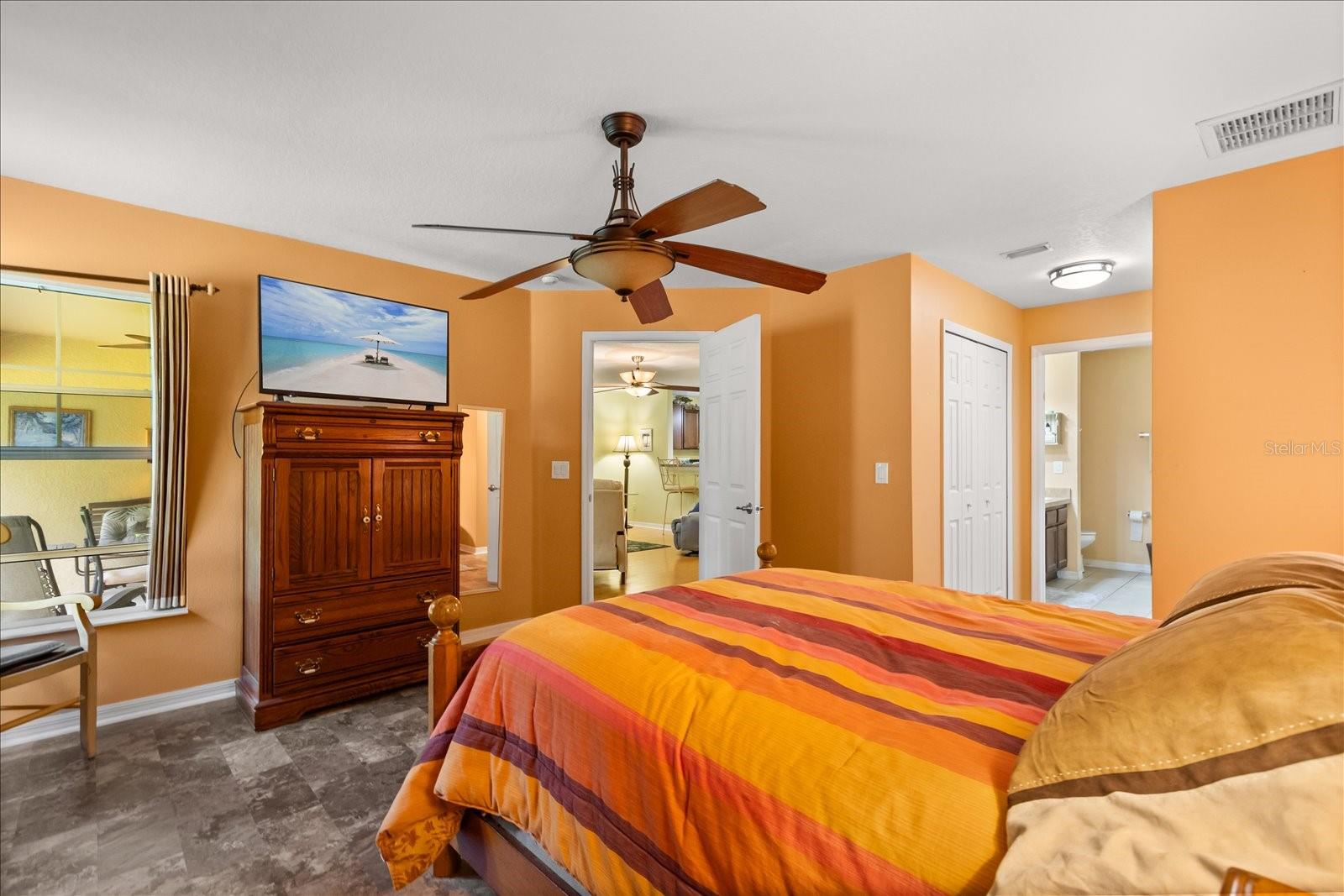 Image 17 of 44 For 26921 White Plains Way