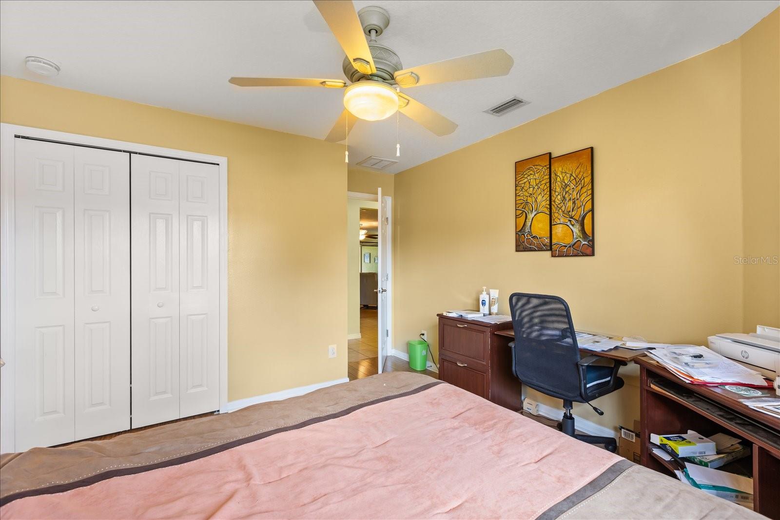 Image 25 of 44 For 26921 White Plains Way