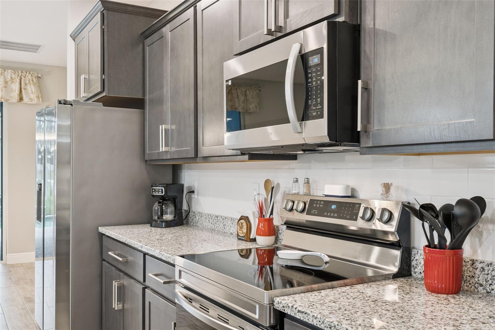 Image 10 of 55 For 714 Oaks Shores Road