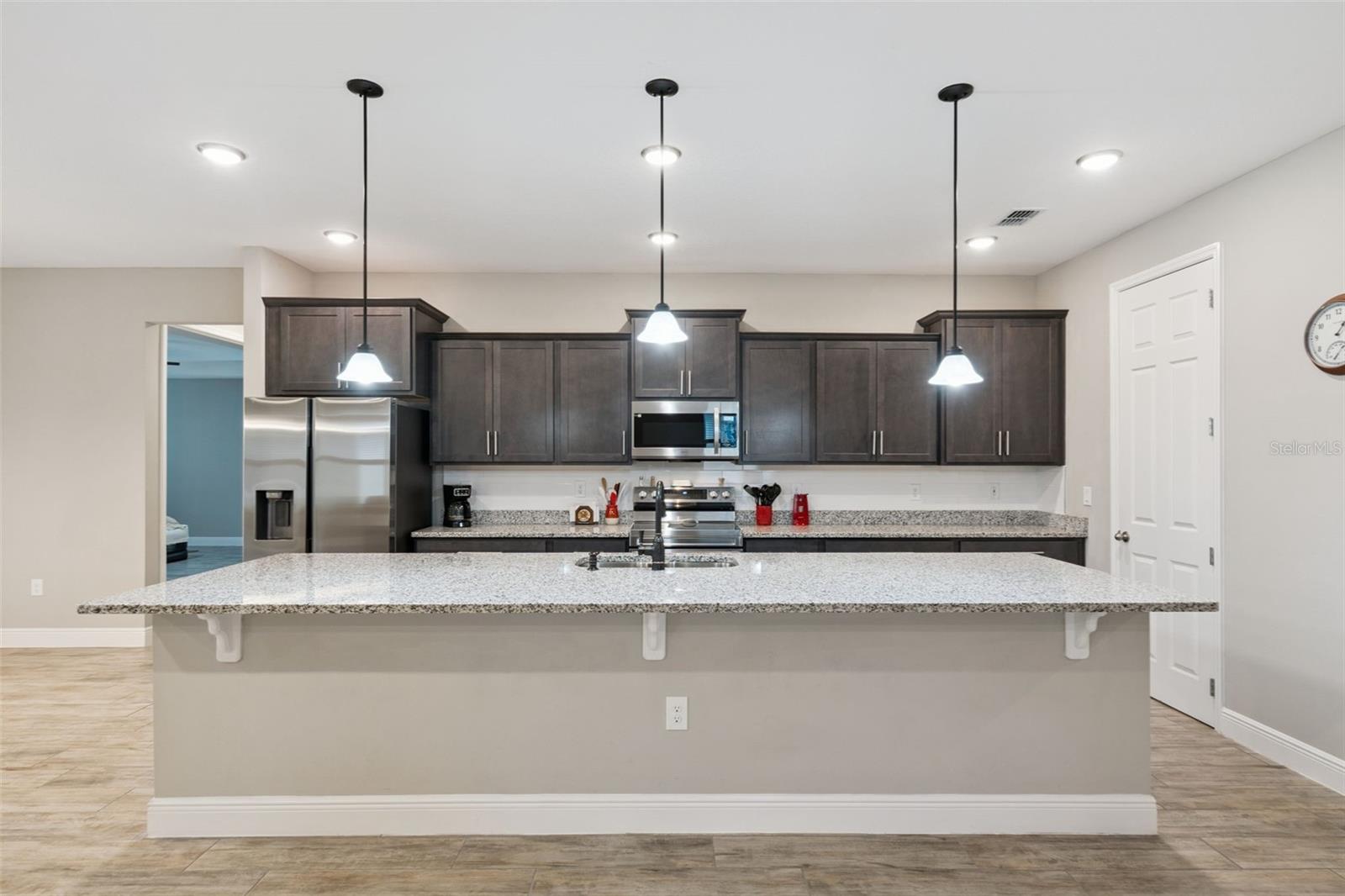 Image 13 of 55 For 714 Oaks Shores Road