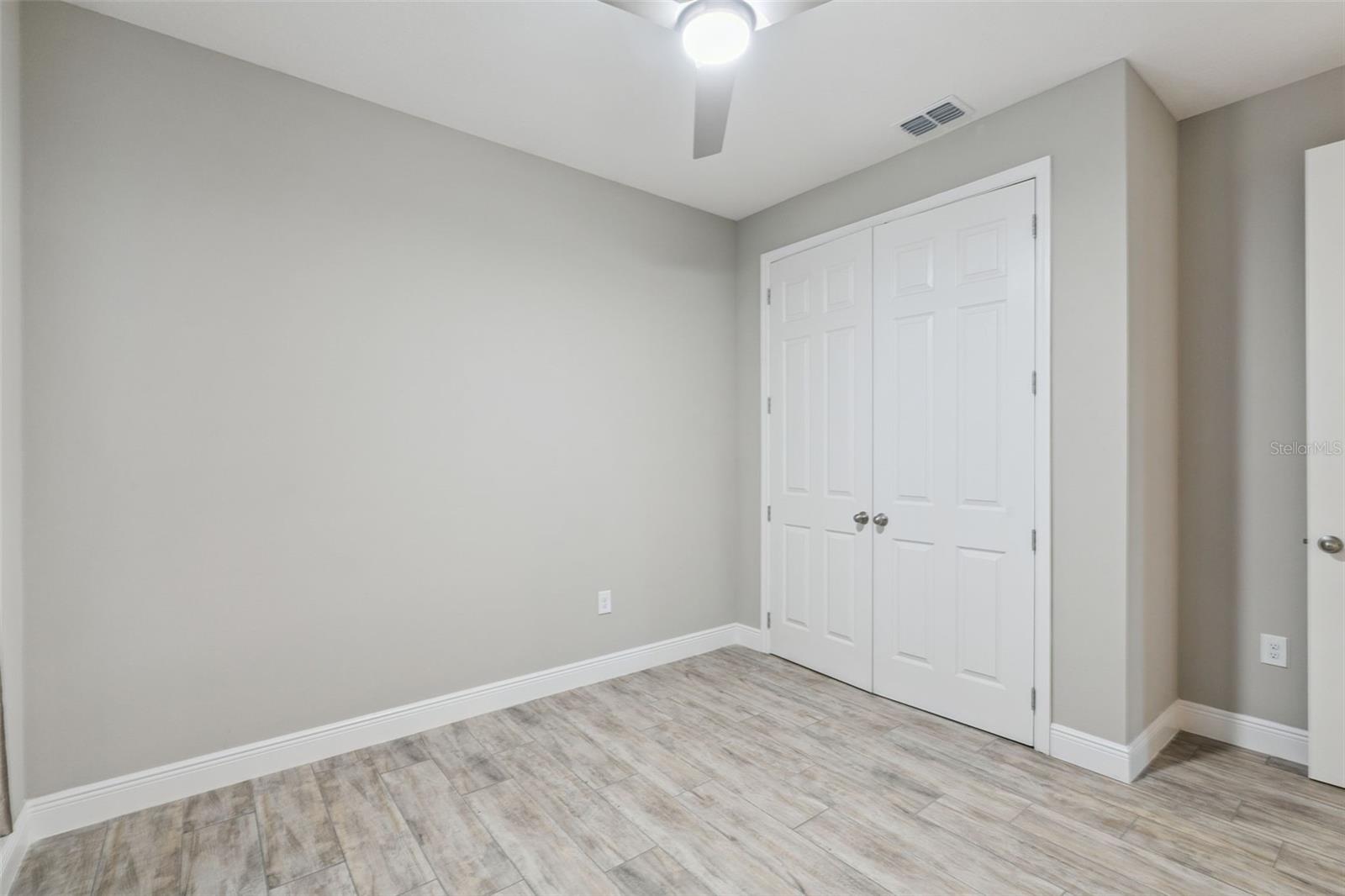 Image 19 of 55 For 714 Oaks Shores Road