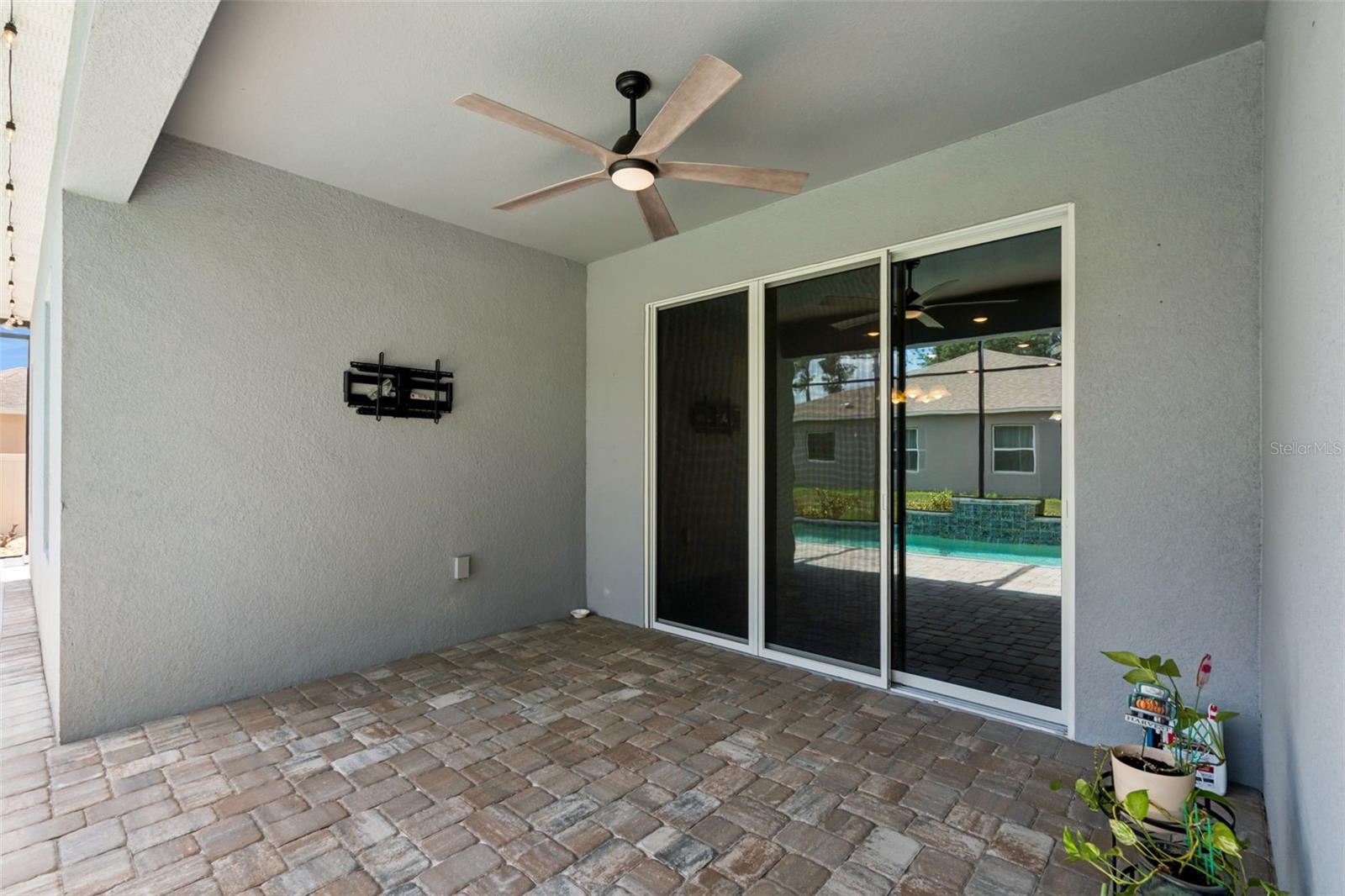 Image 31 of 55 For 714 Oaks Shores Road