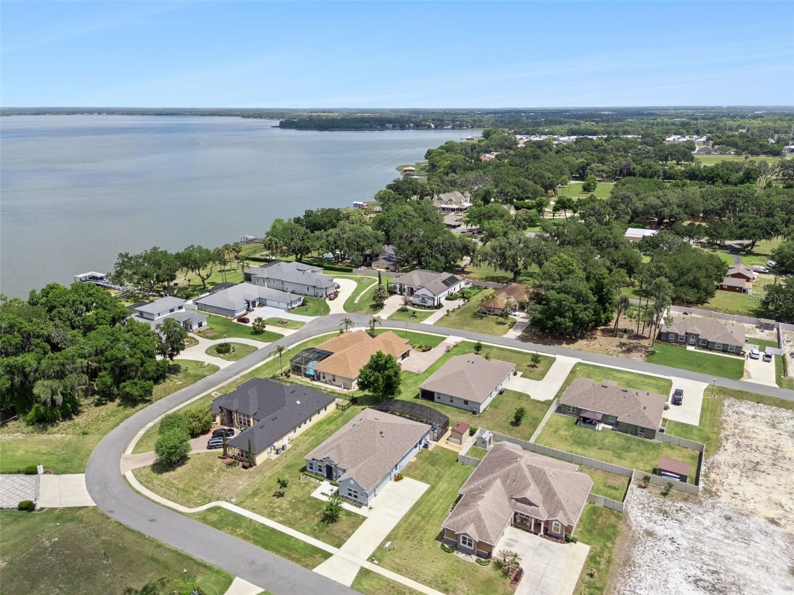 Image 46 of 55 For 714 Oaks Shores Road