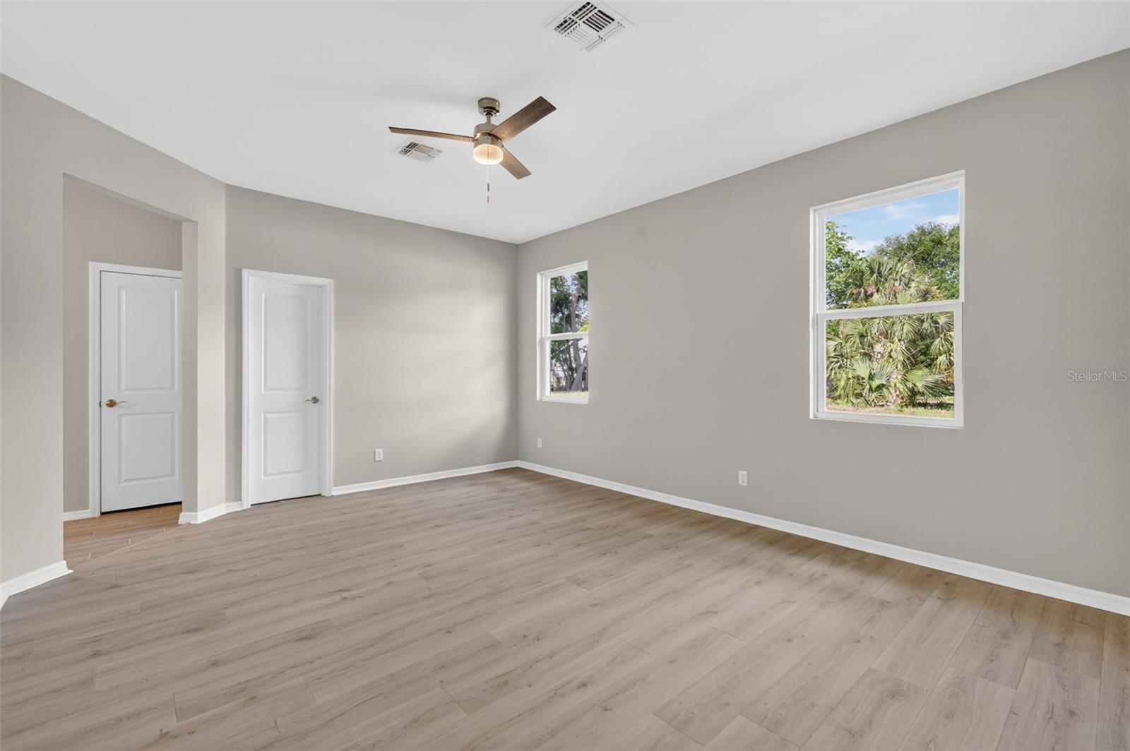 Image 16 of 43 For 38905 Pine Street