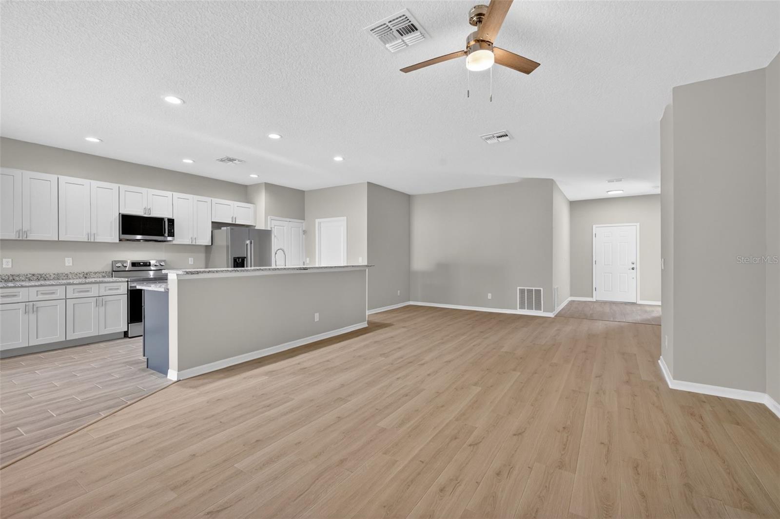 Image 8 of 43 For 38905 Pine Street