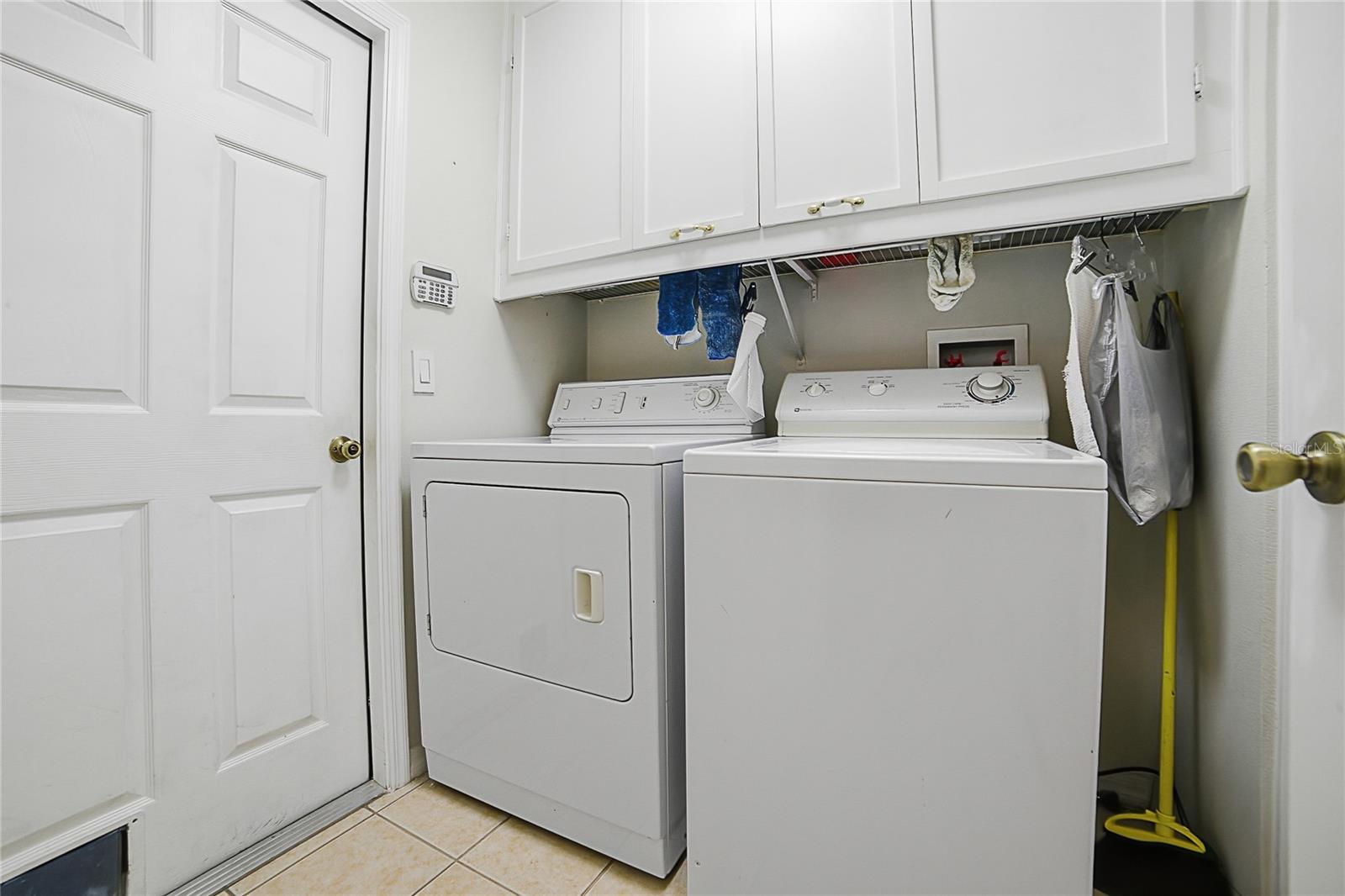 Image 29 of 36 For 934 Dekleva Drive