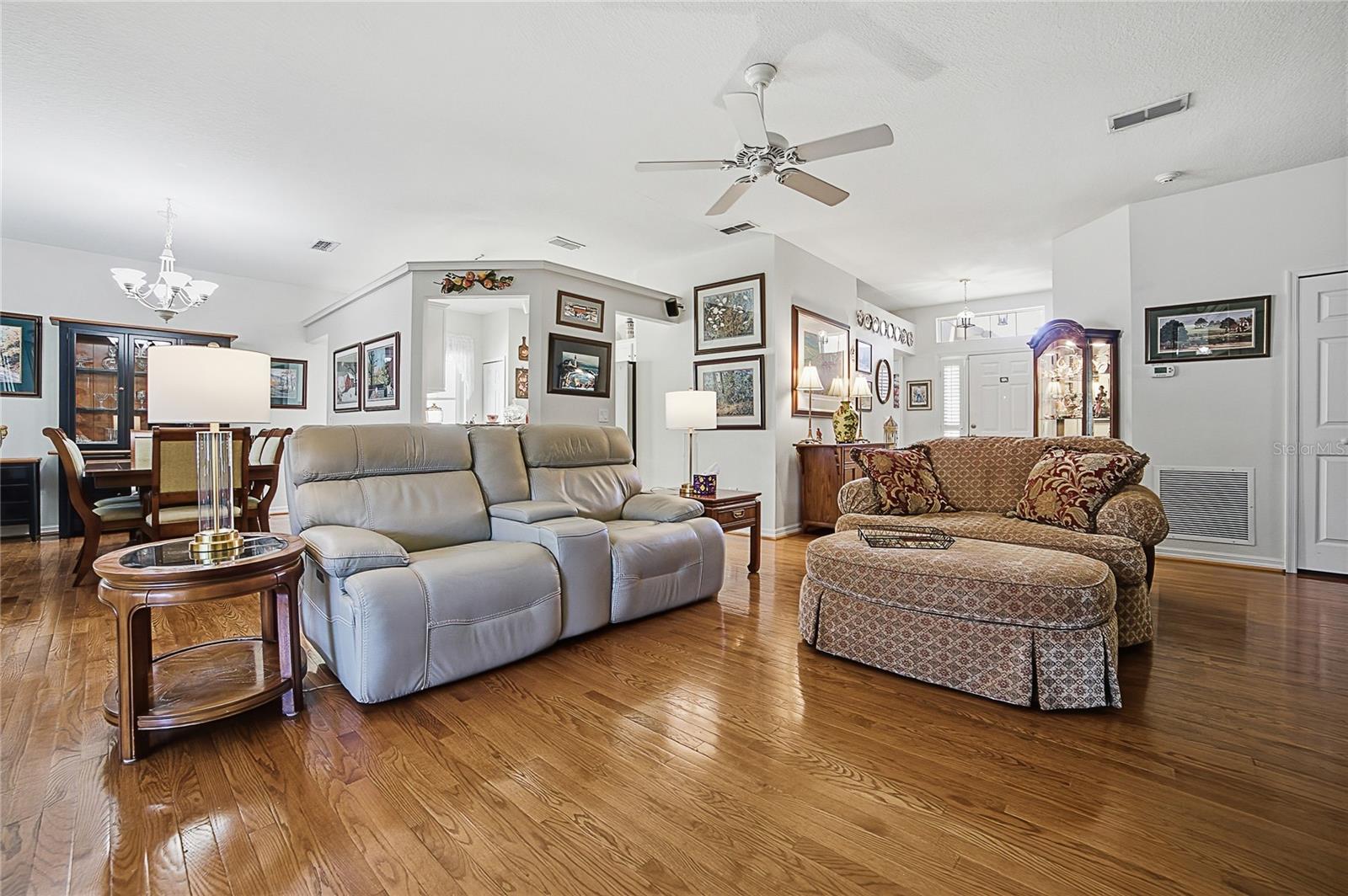 Image 5 of 36 For 934 Dekleva Drive