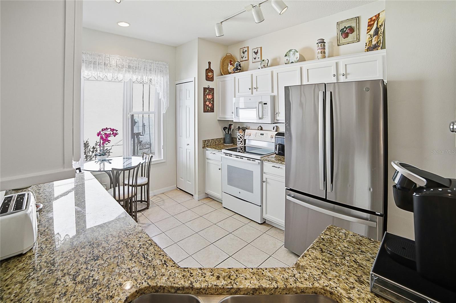 Image 8 of 36 For 934 Dekleva Drive