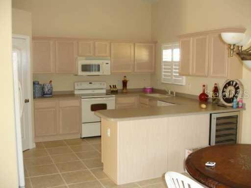 Image 2 of 9 For 988 Cornell Avenue