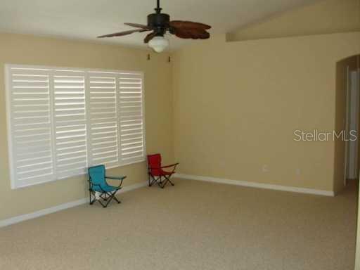 Image 4 of 9 For 988 Cornell Avenue