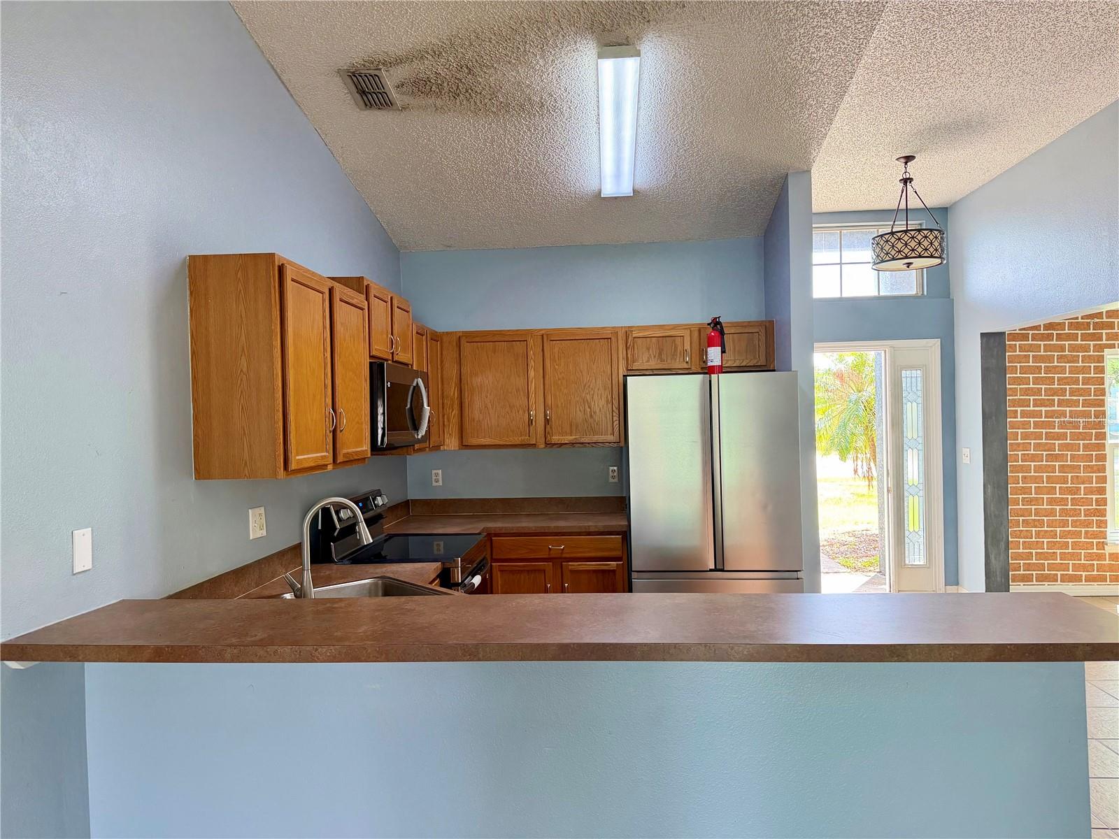 Image 14 of 43 For 1453 Whooping Drive