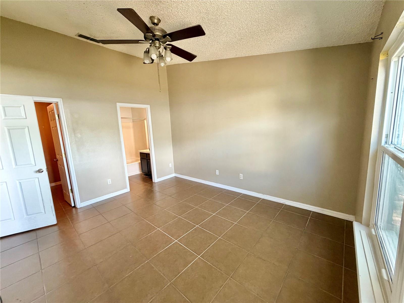 Image 29 of 43 For 1453 Whooping Drive