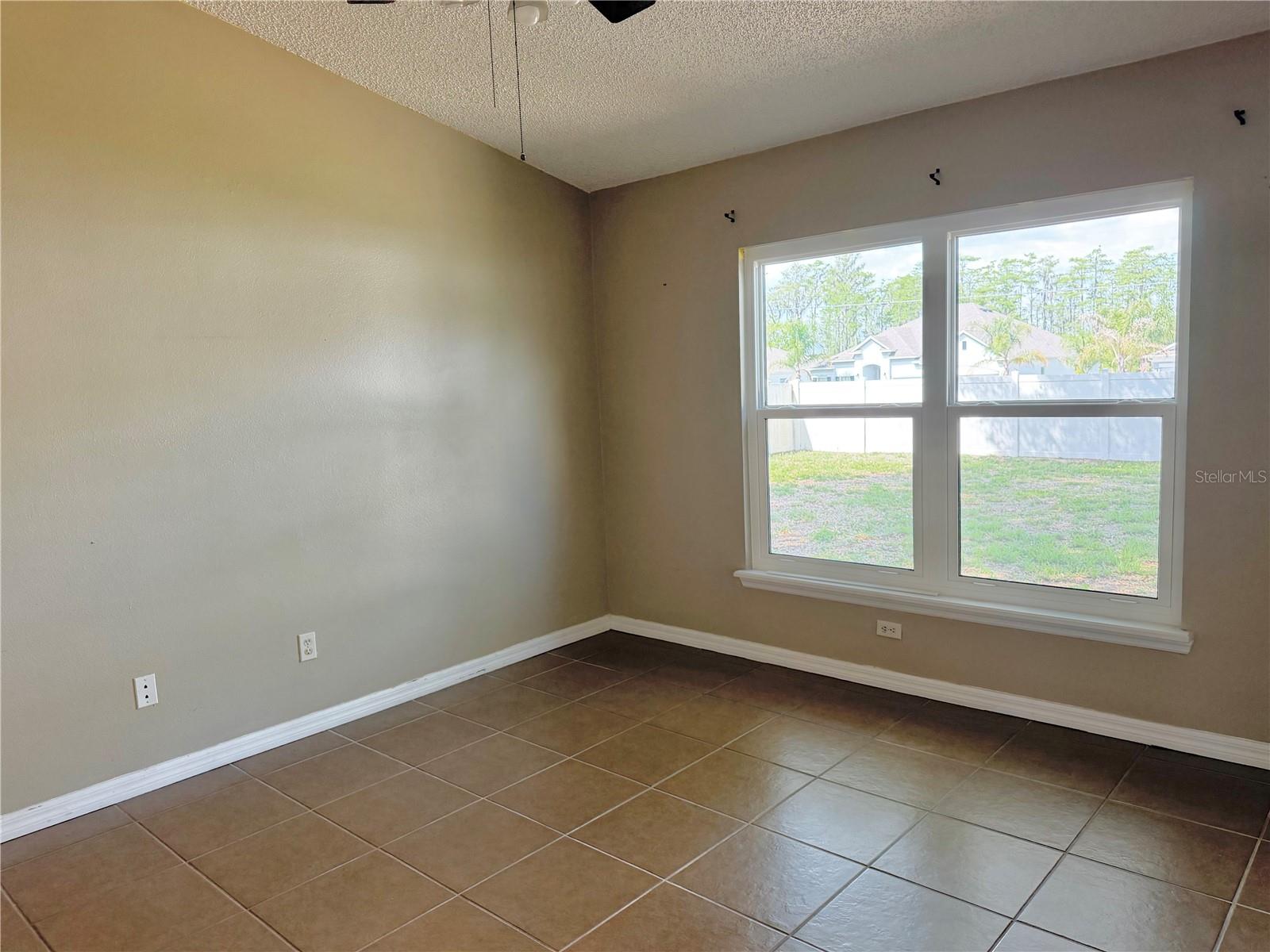 Image 30 of 43 For 1453 Whooping Drive