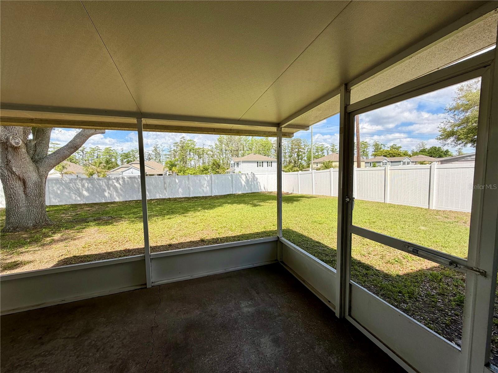 Image 37 of 43 For 1453 Whooping Drive