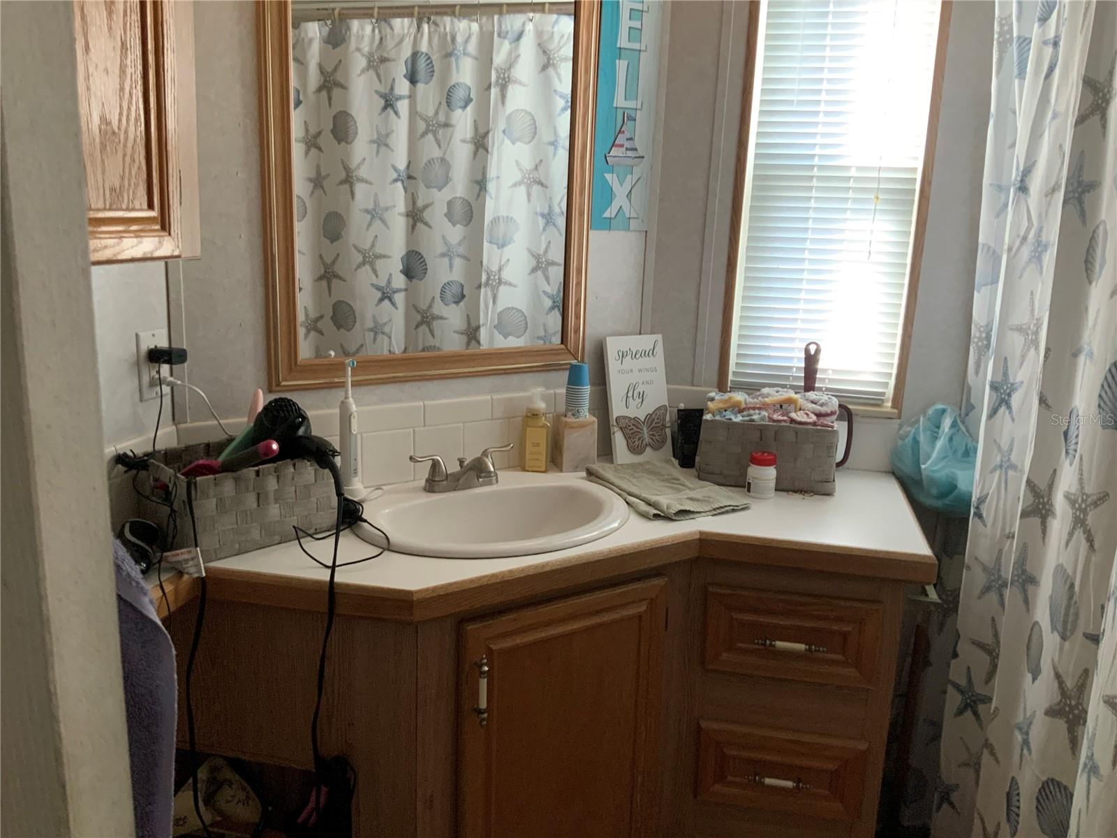 Image 12 of 17 For 11332 Goldfinch Way