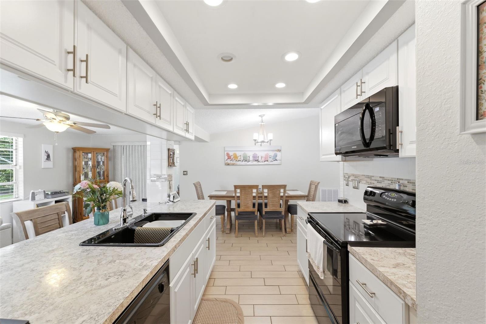 Image 16 of 33 For 8704 Long Boat Lane