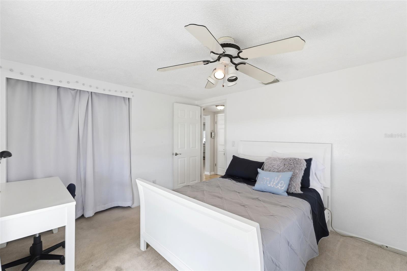 Image 25 of 33 For 8704 Long Boat Lane