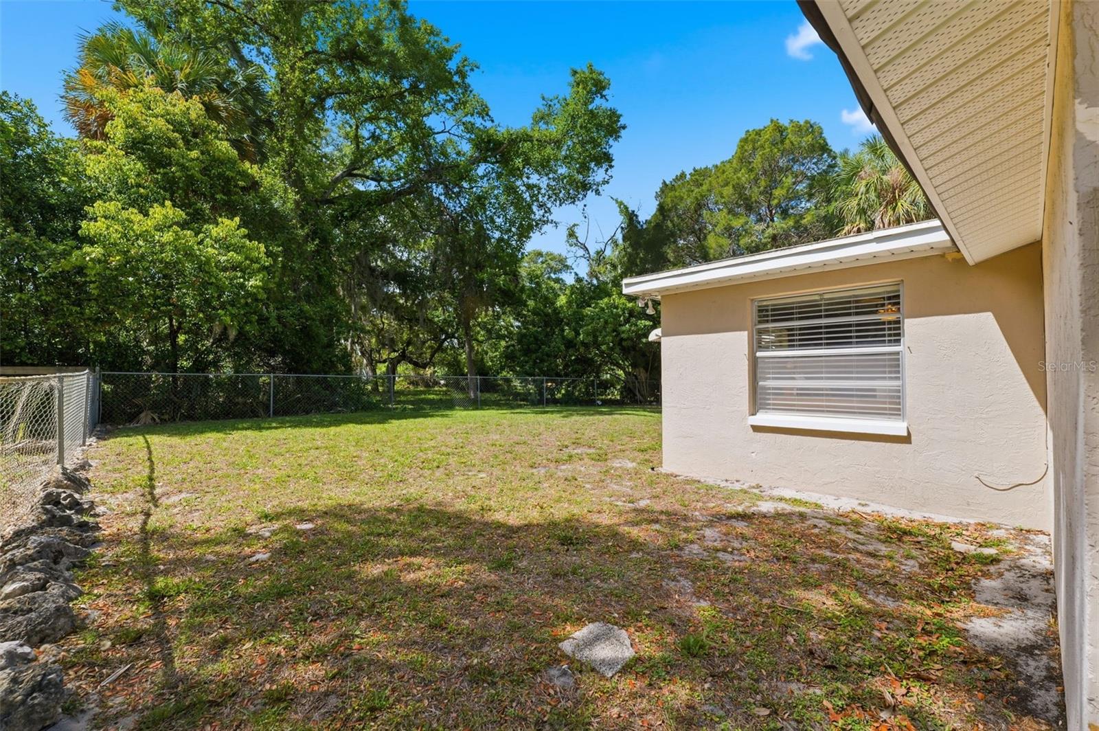 Image 30 of 33 For 8704 Long Boat Lane