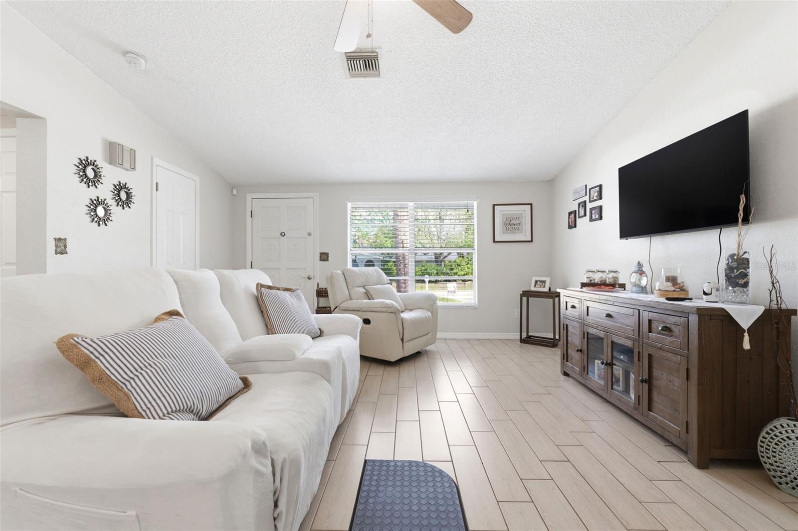 Image 9 of 33 For 8704 Long Boat Lane