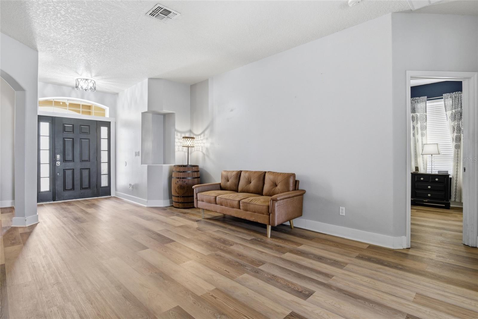 Image 13 of 40 For 5347 Cape Hatteras Drive