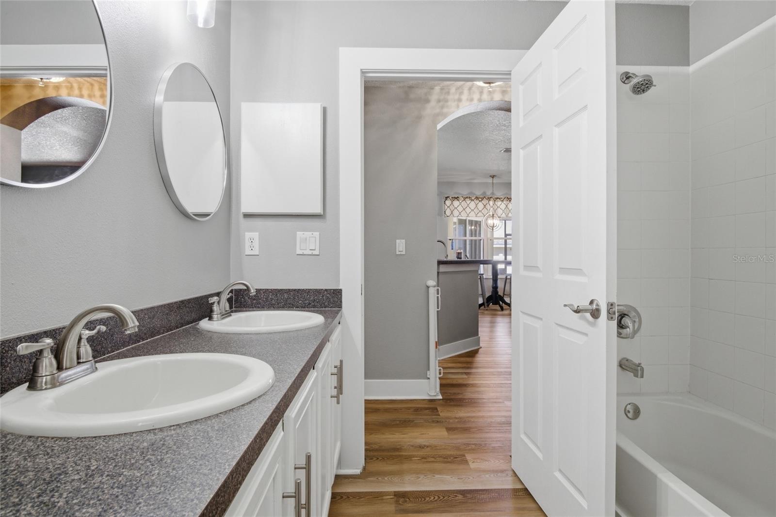 Image 27 of 40 For 5347 Cape Hatteras Drive