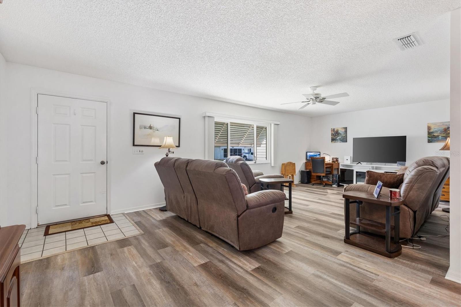 Image 3 of 27 For 9619 Se 174th Place Road