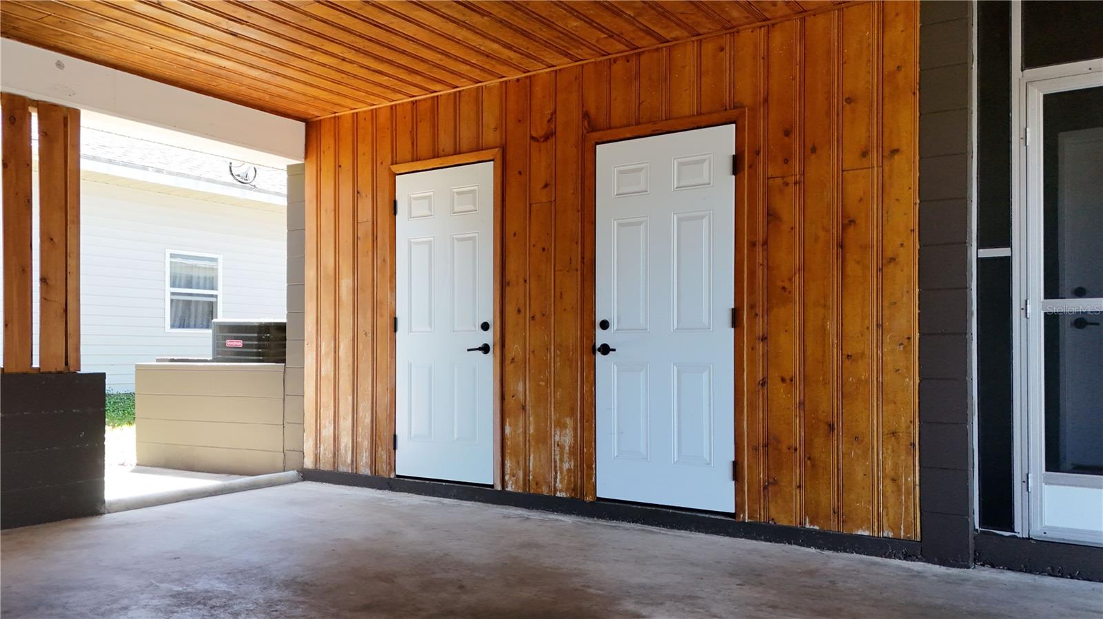 Image 49 of 62 For 719 Nelson Street