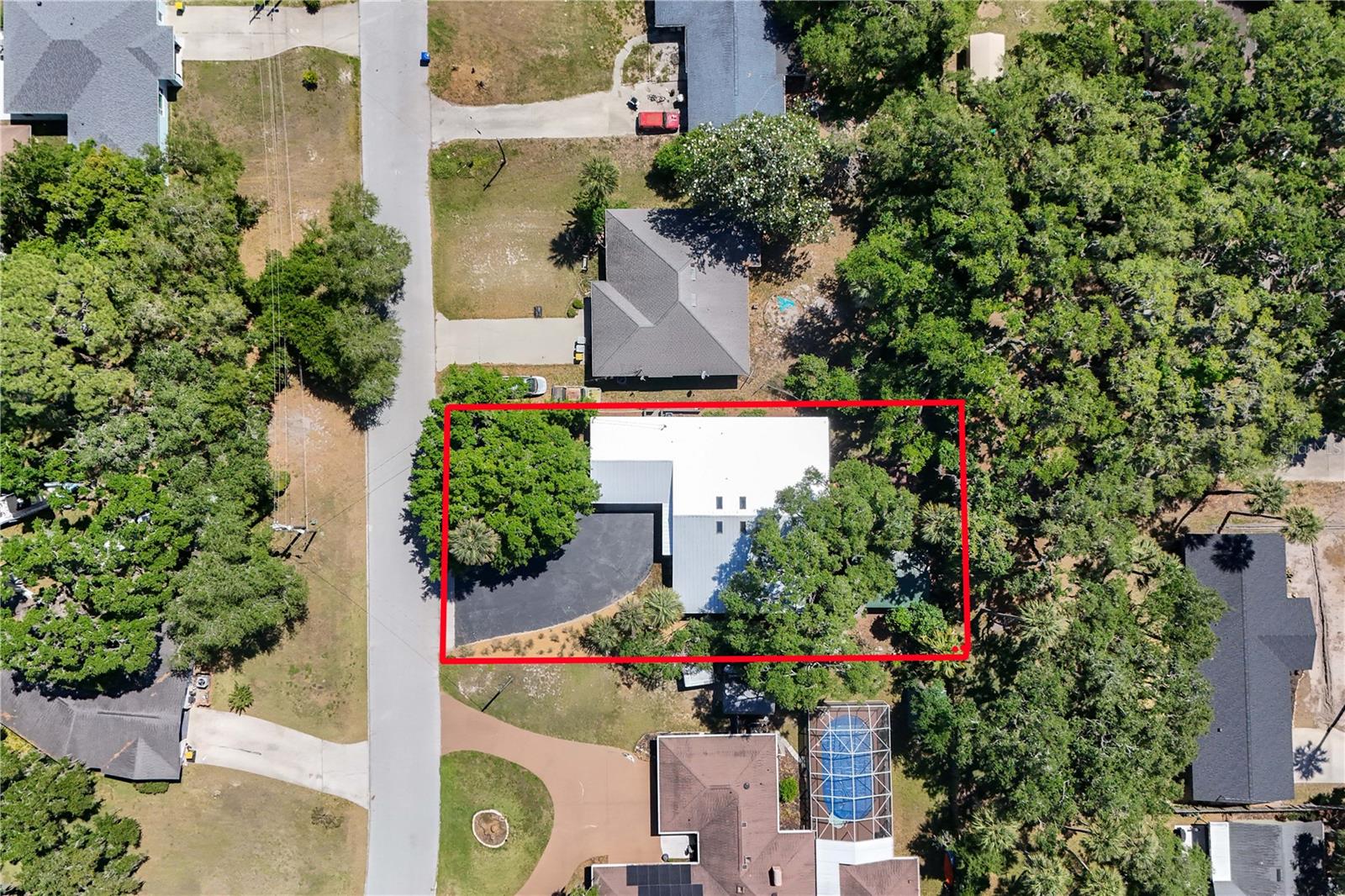 Image 52 of 62 For 719 Nelson Street