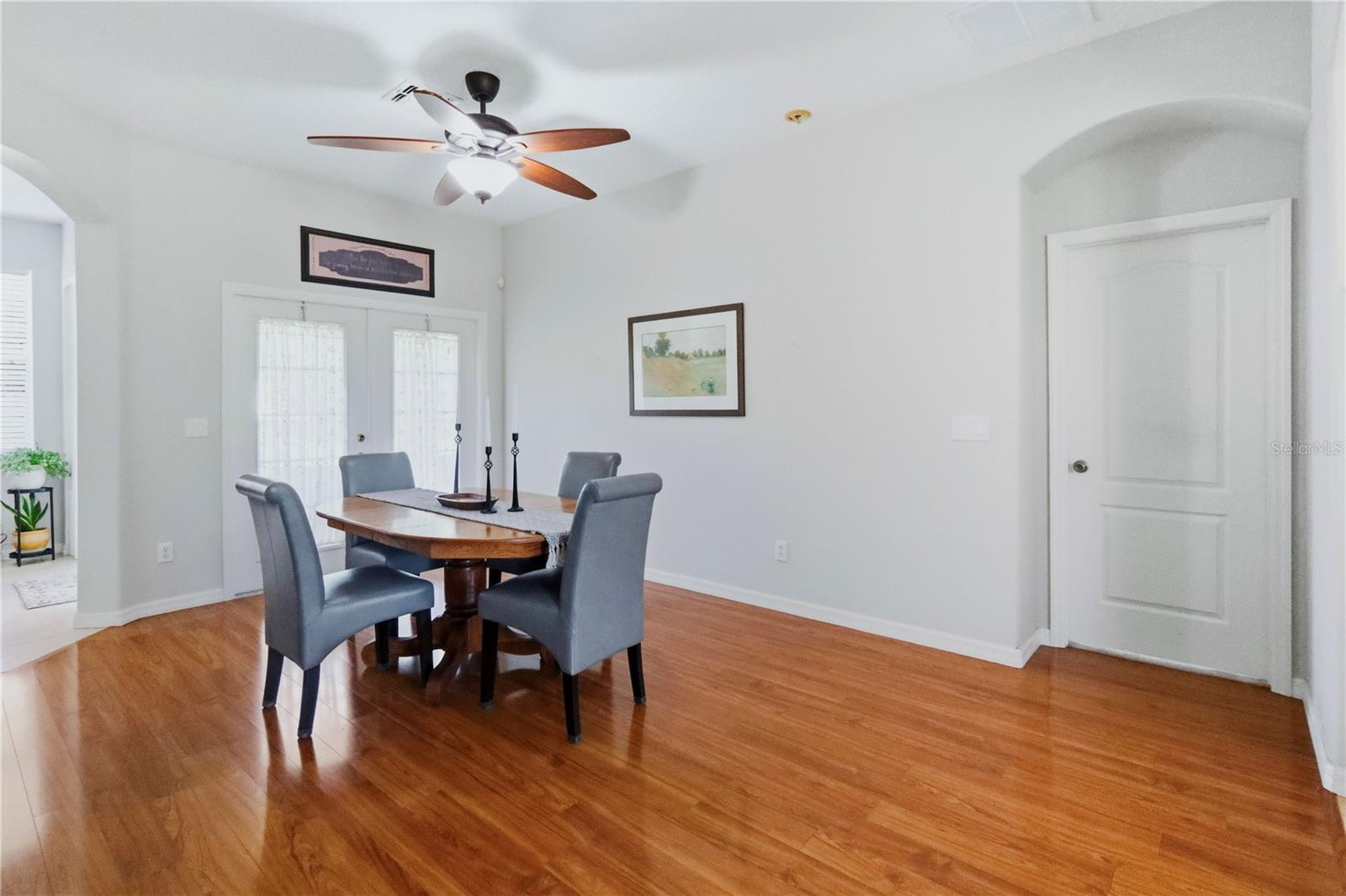 Image 22 of 71 For 12929 Regiment Drive