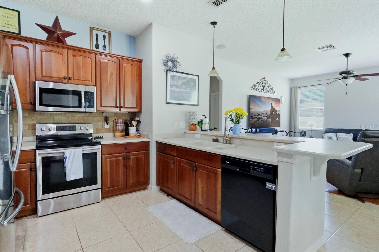 Image 24 of 71 For 12929 Regiment Drive