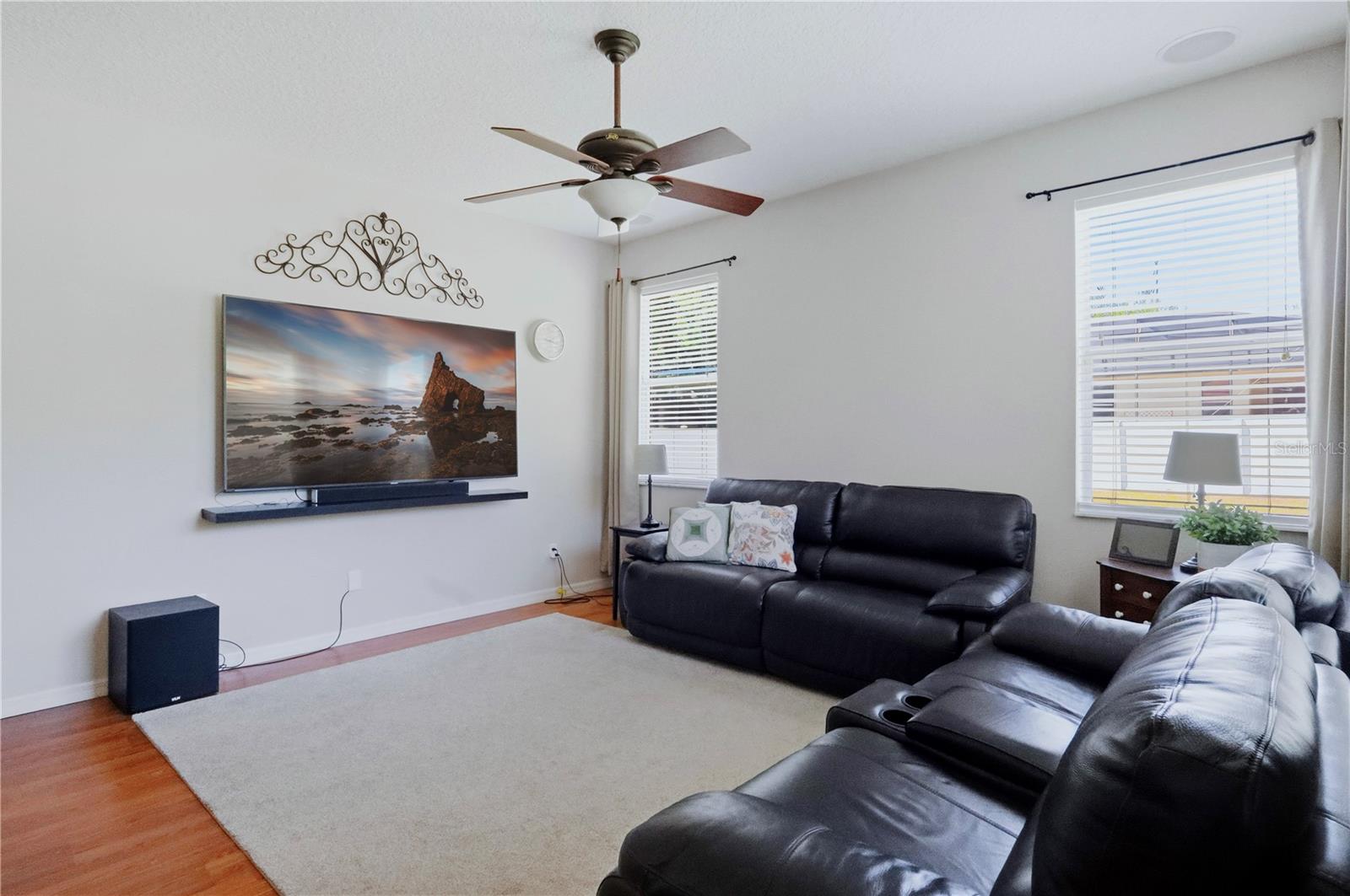 Image 33 of 71 For 12929 Regiment Drive